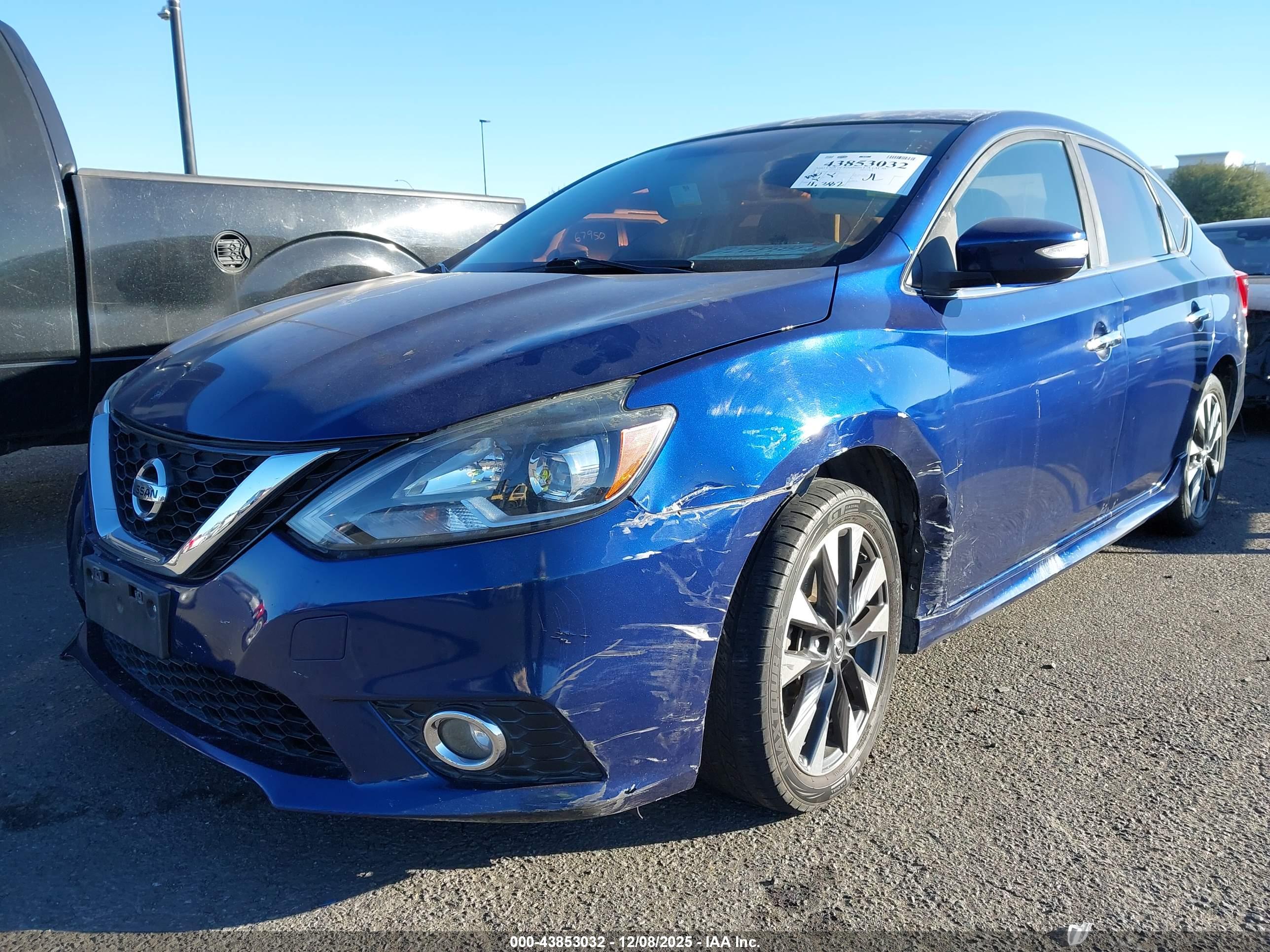 NISSAN SENTRA image 2