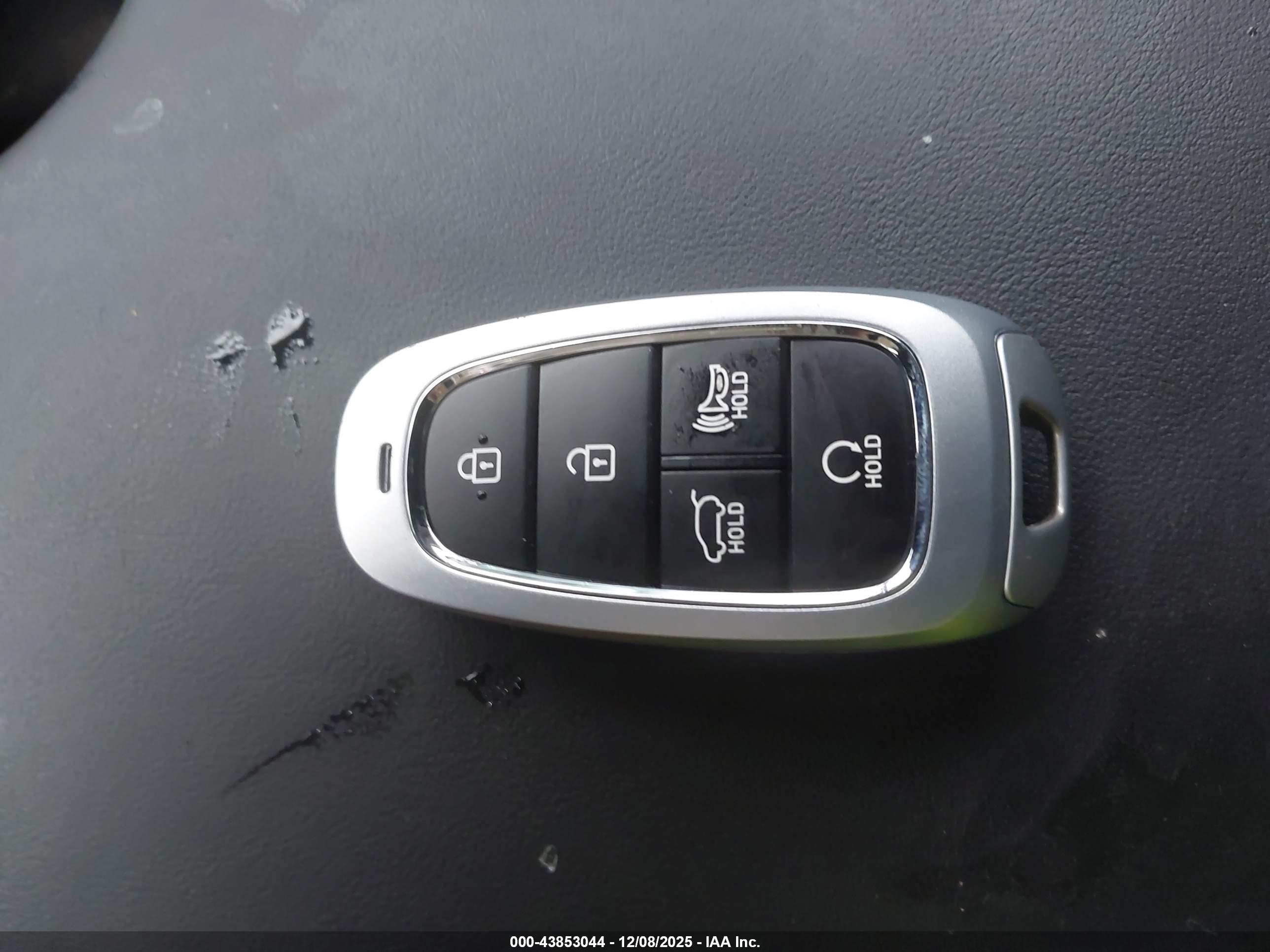 HYUNDAI PALISADE image 11