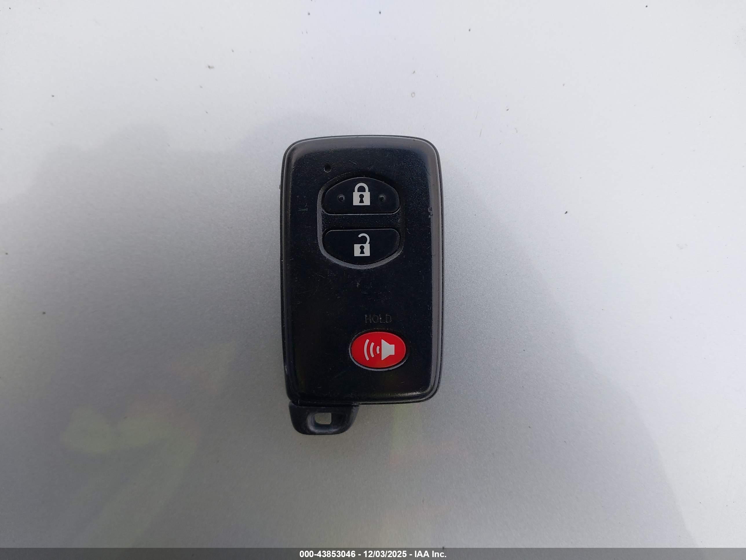 TOYOTA PRIUS image 11