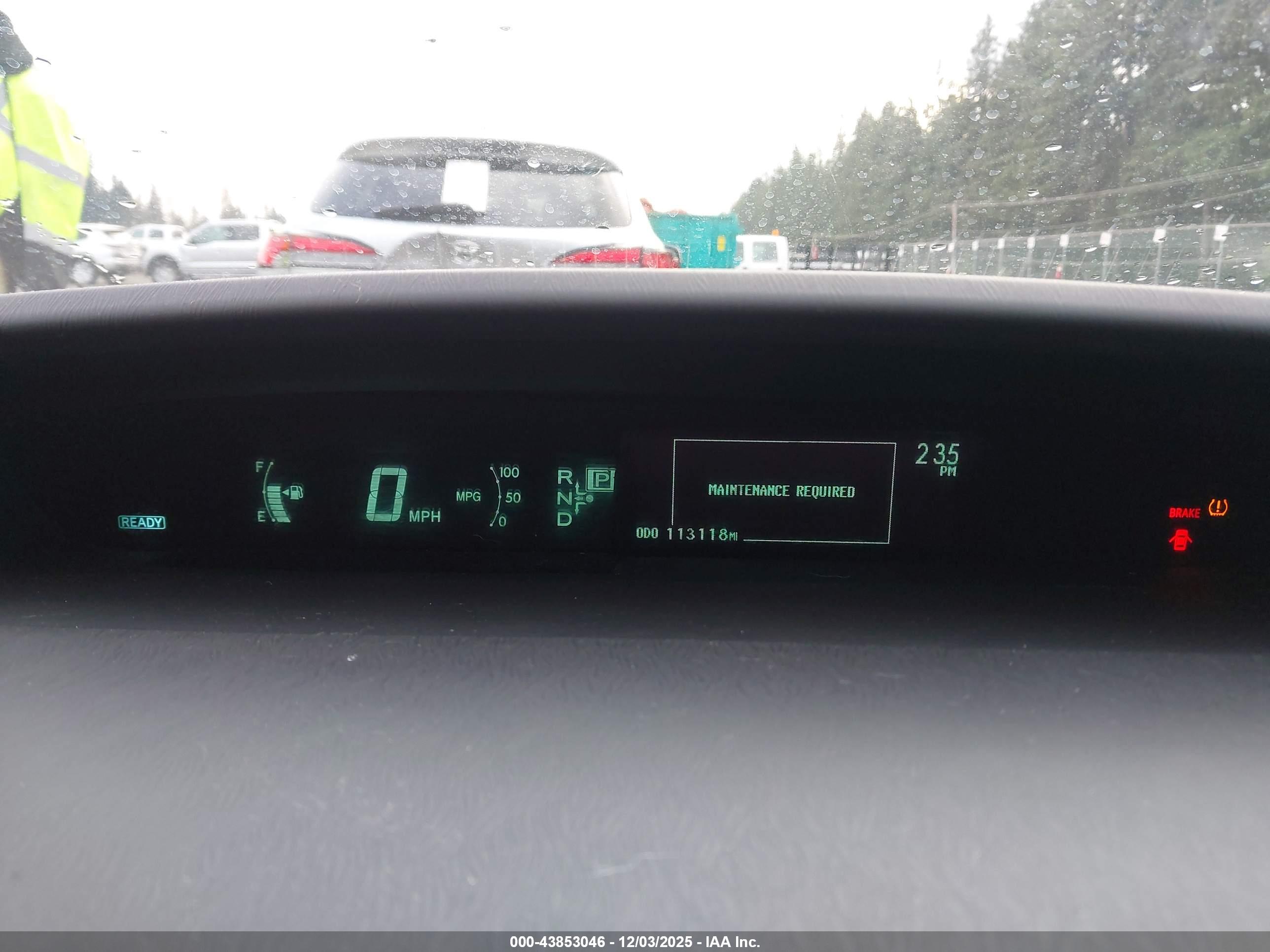 TOYOTA PRIUS image 7