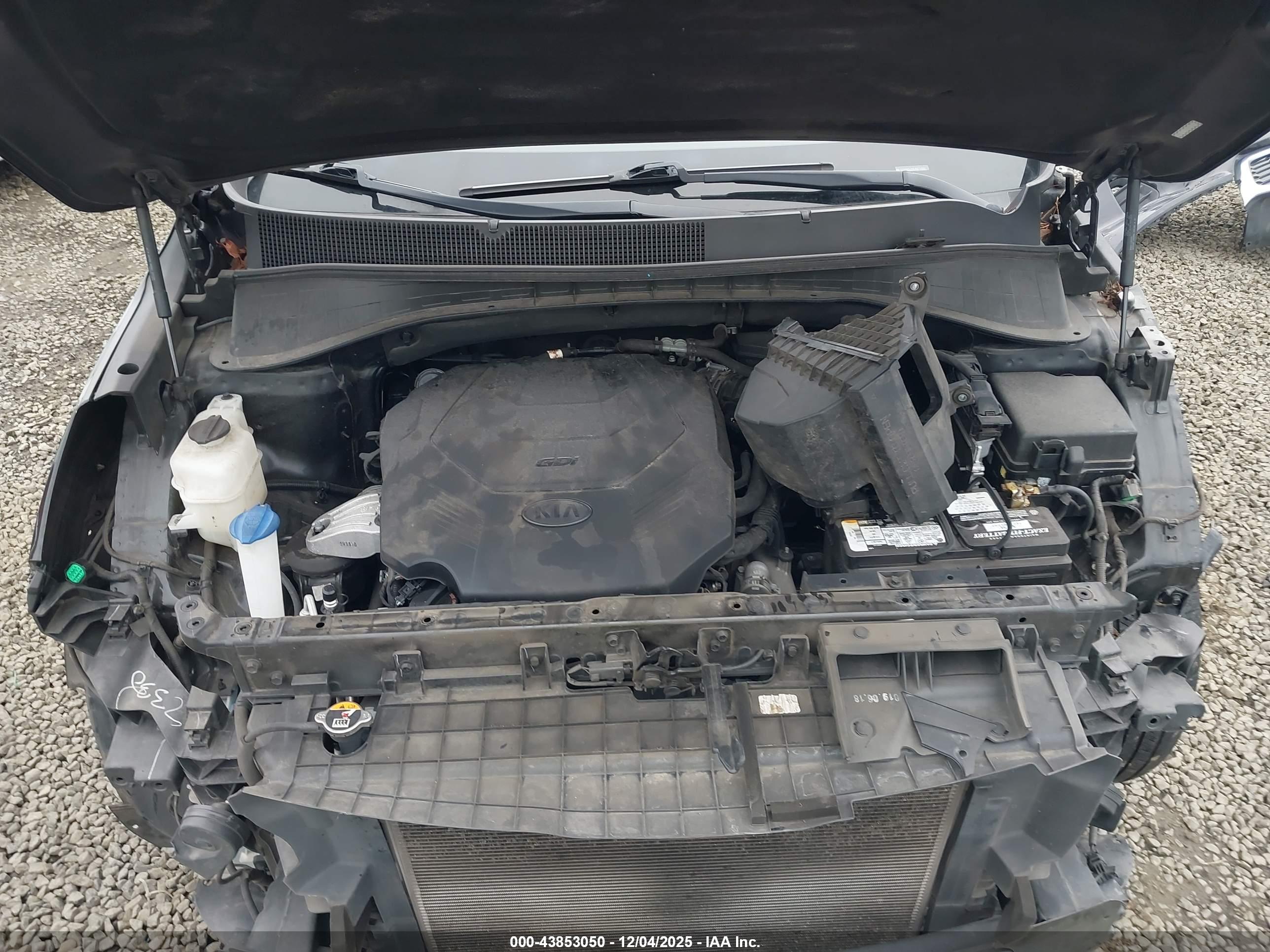 KIA SORENTO image 10