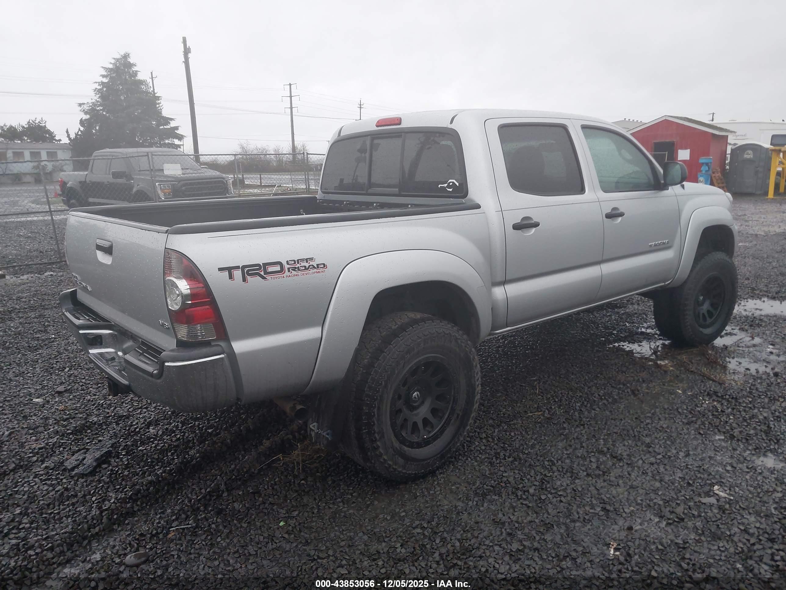TOYOTA TACOMA image 4