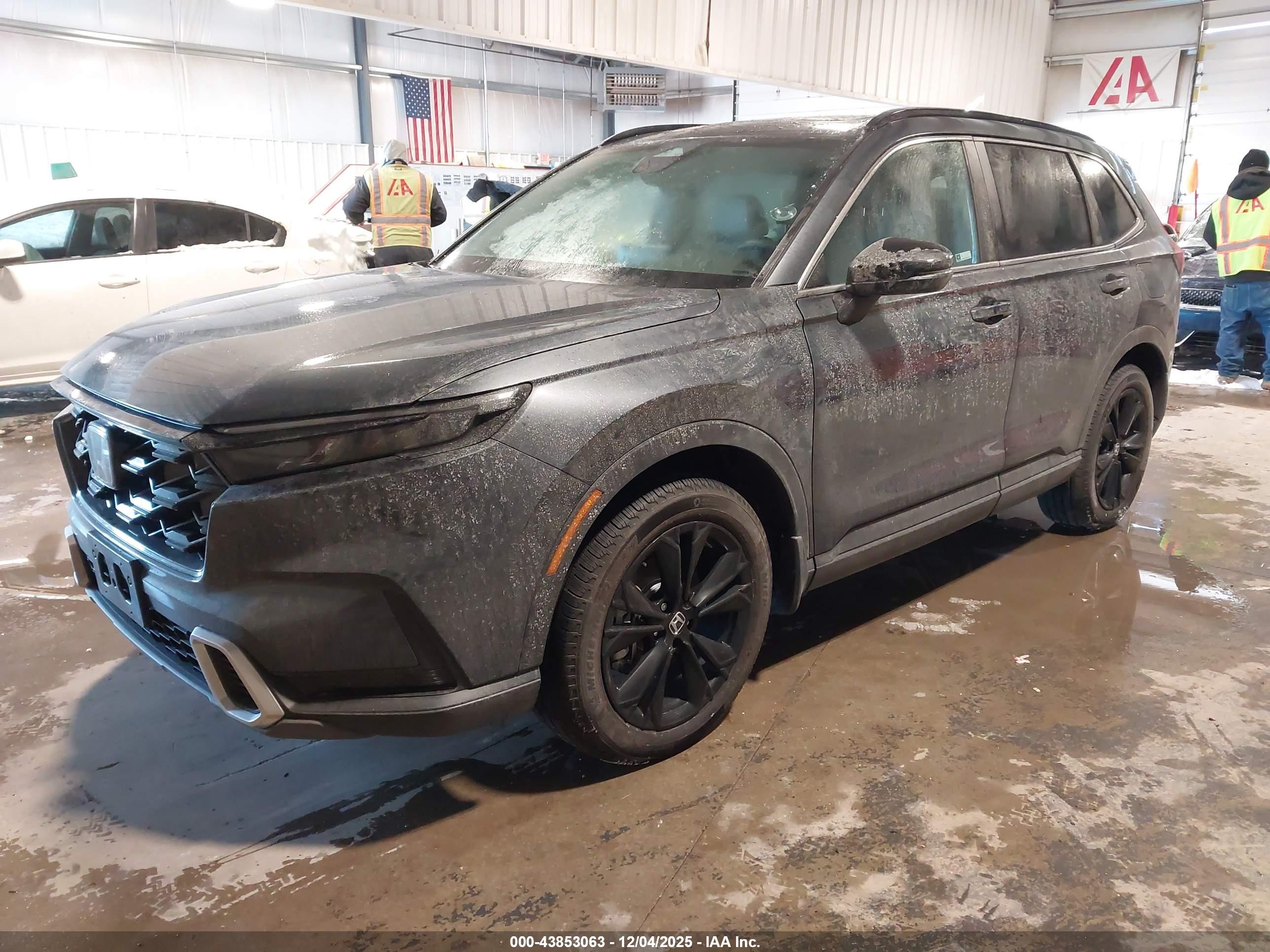 HONDA CR-V image 2