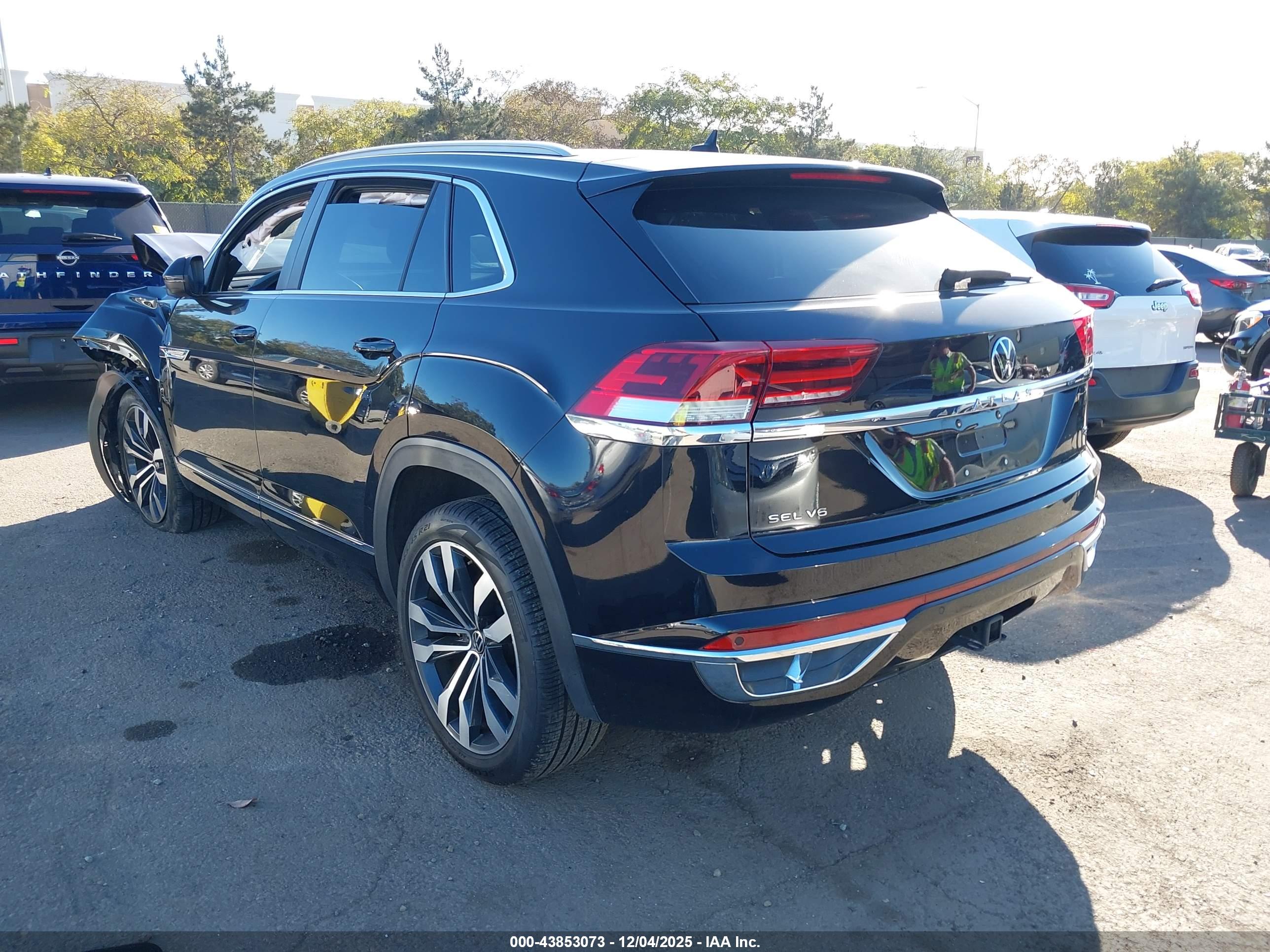 VOLKSWAGEN ATLAS image 3