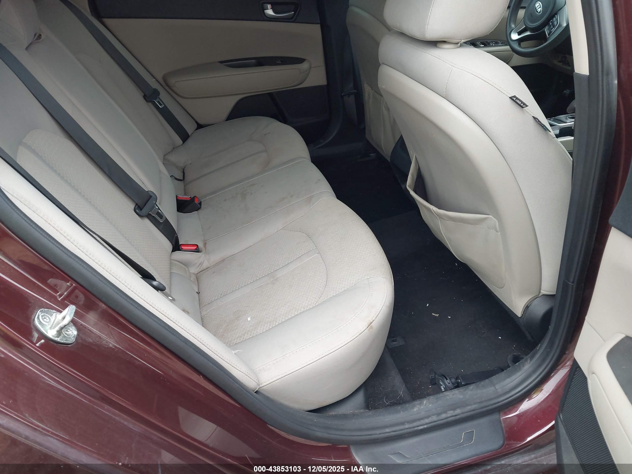 KIA OPTIMA image 8