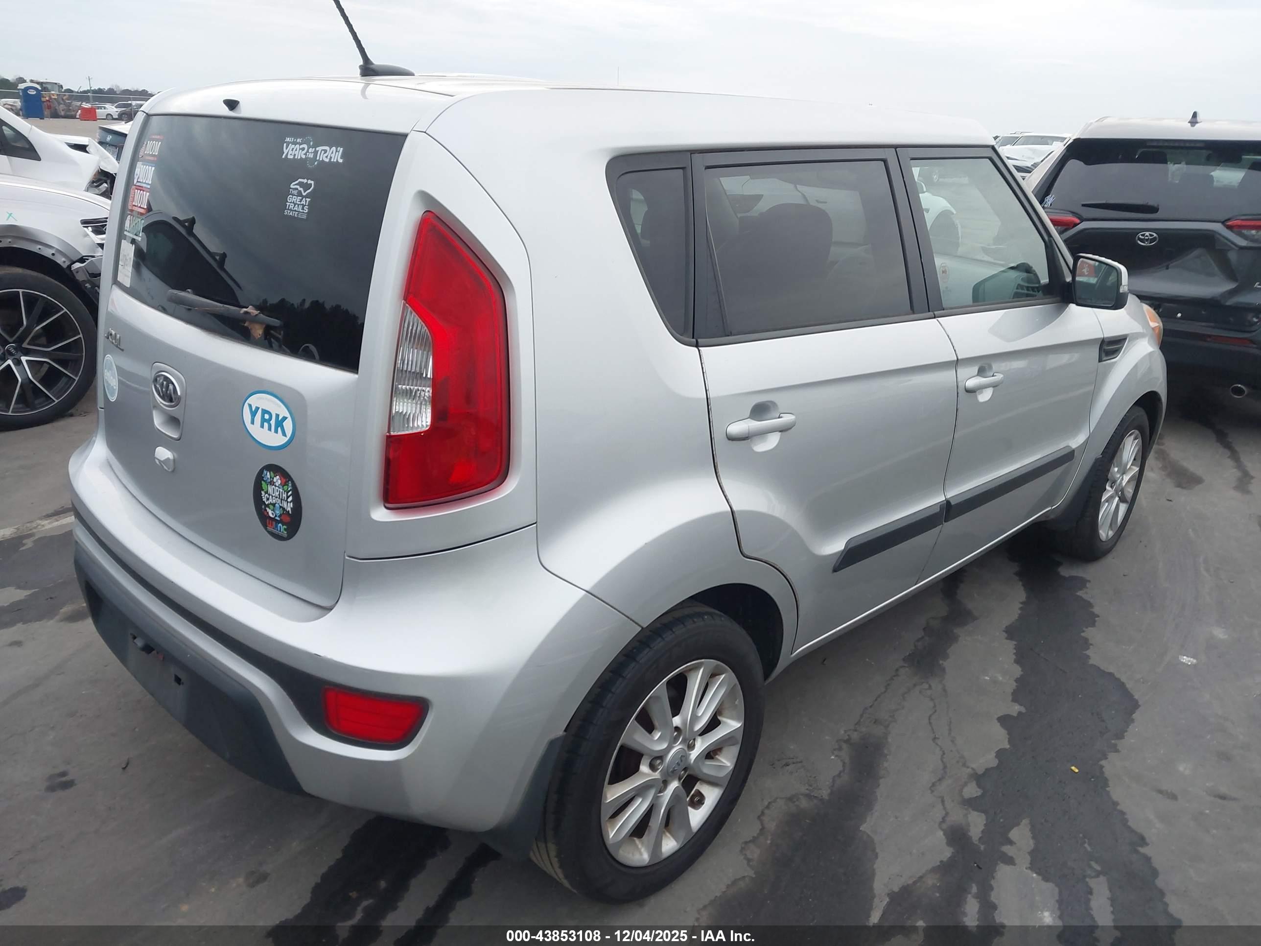 KIA SOUL image 4
