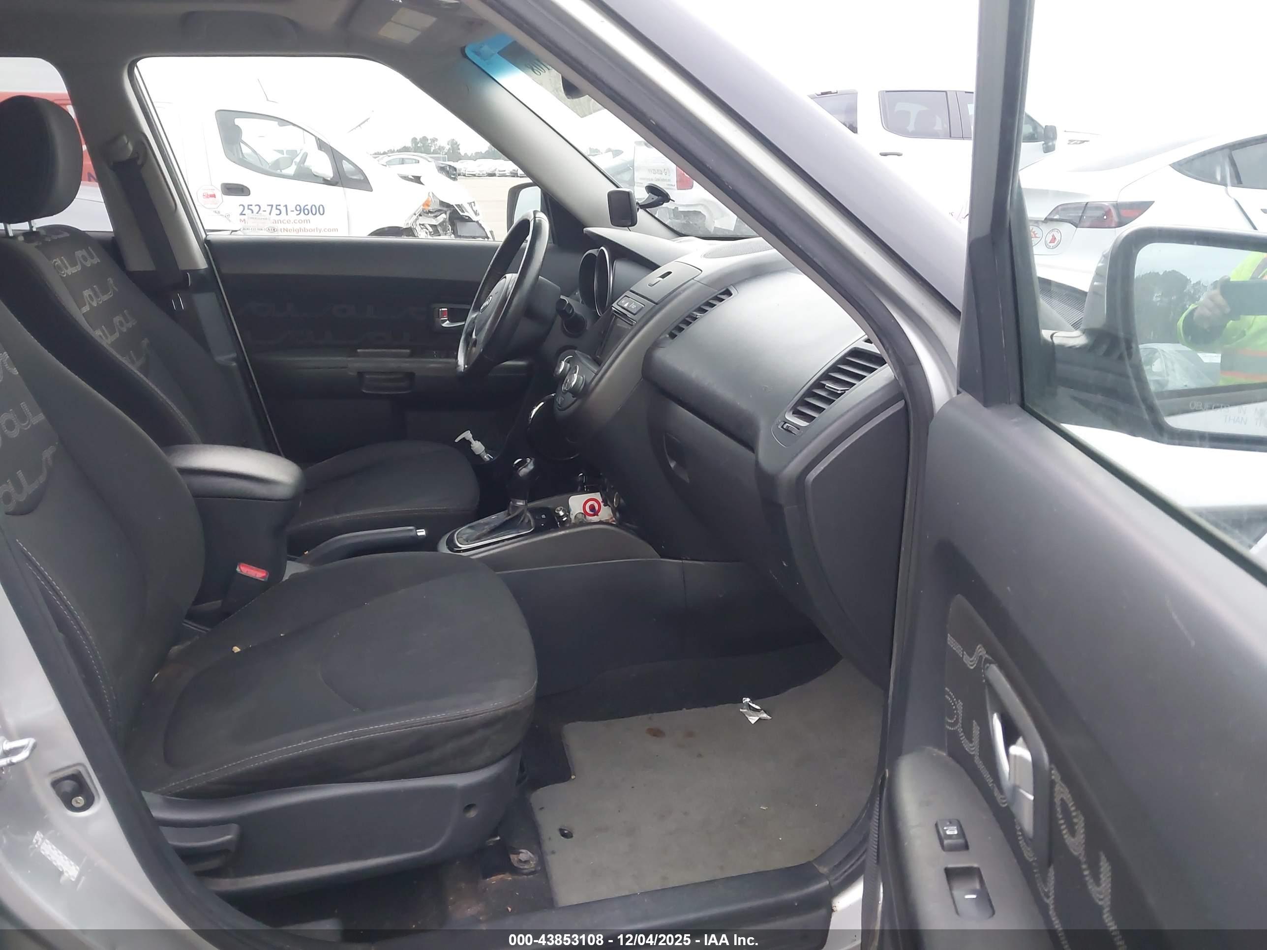 KIA SOUL image 5
