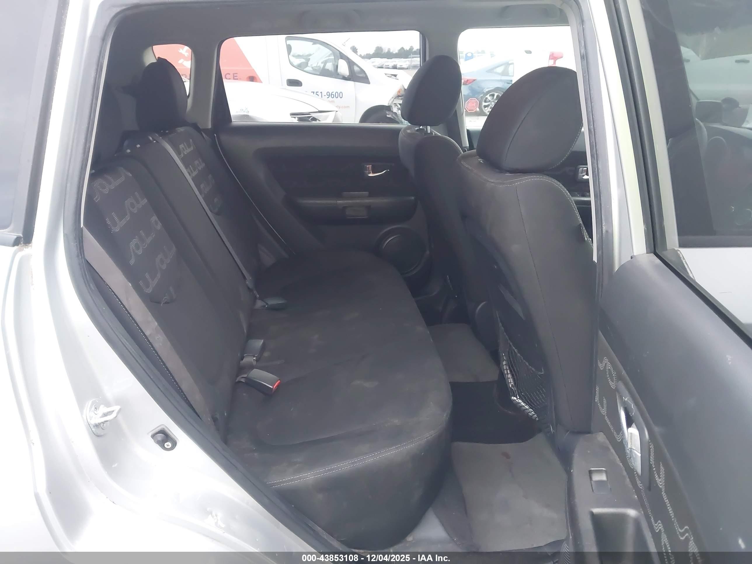 KIA SOUL image 8