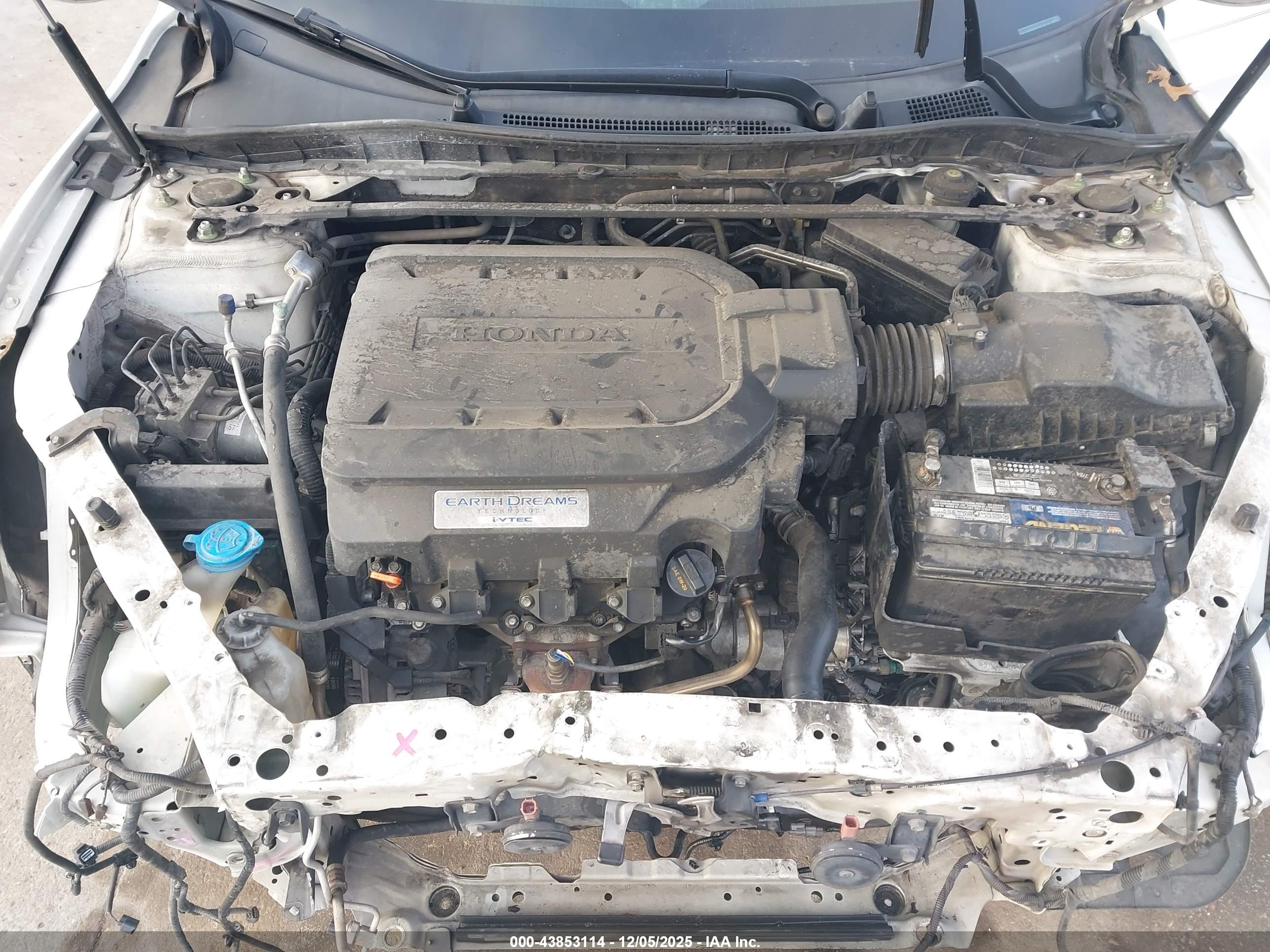 HONDA ACCORD image 10