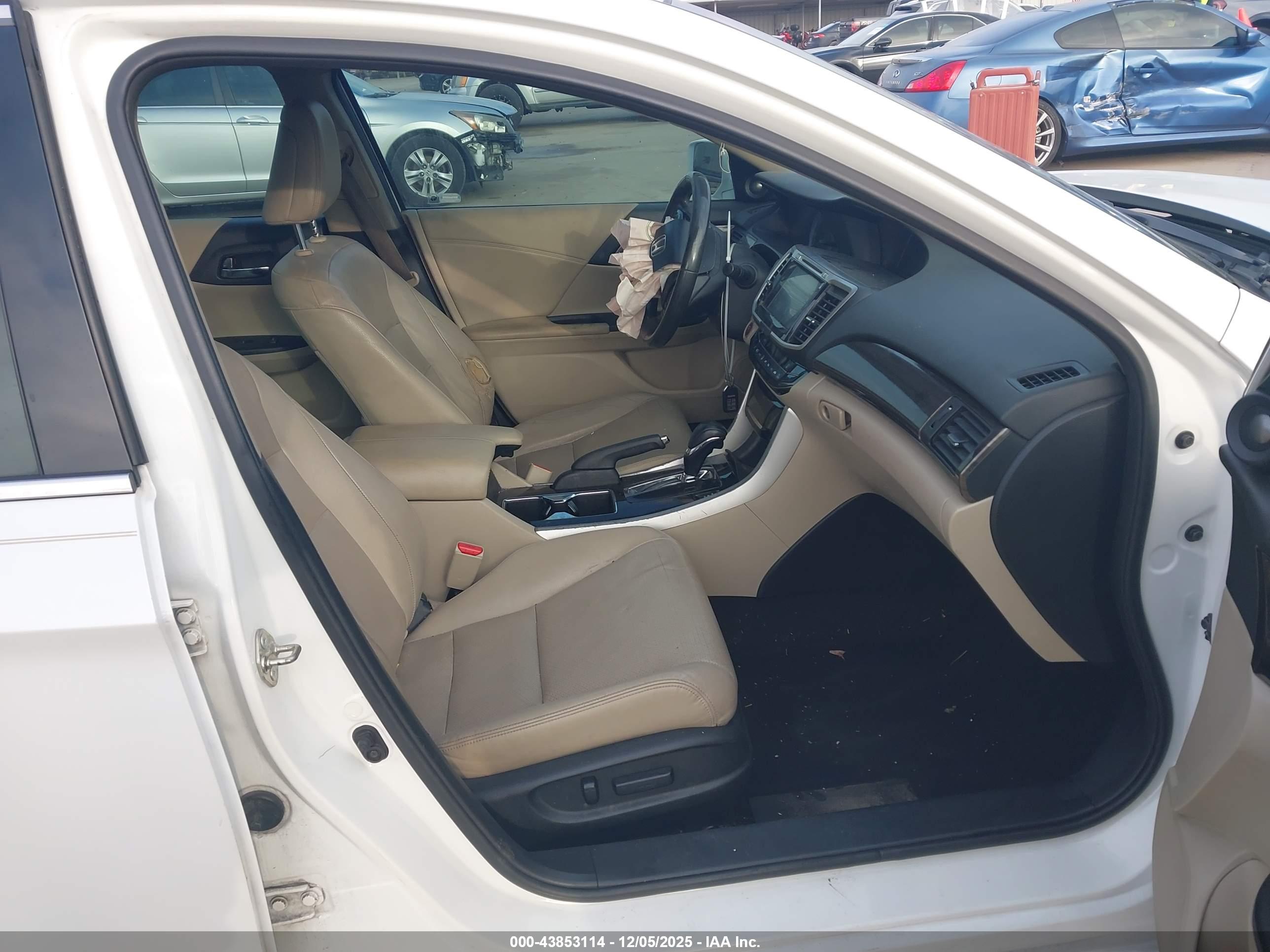 HONDA ACCORD image 5