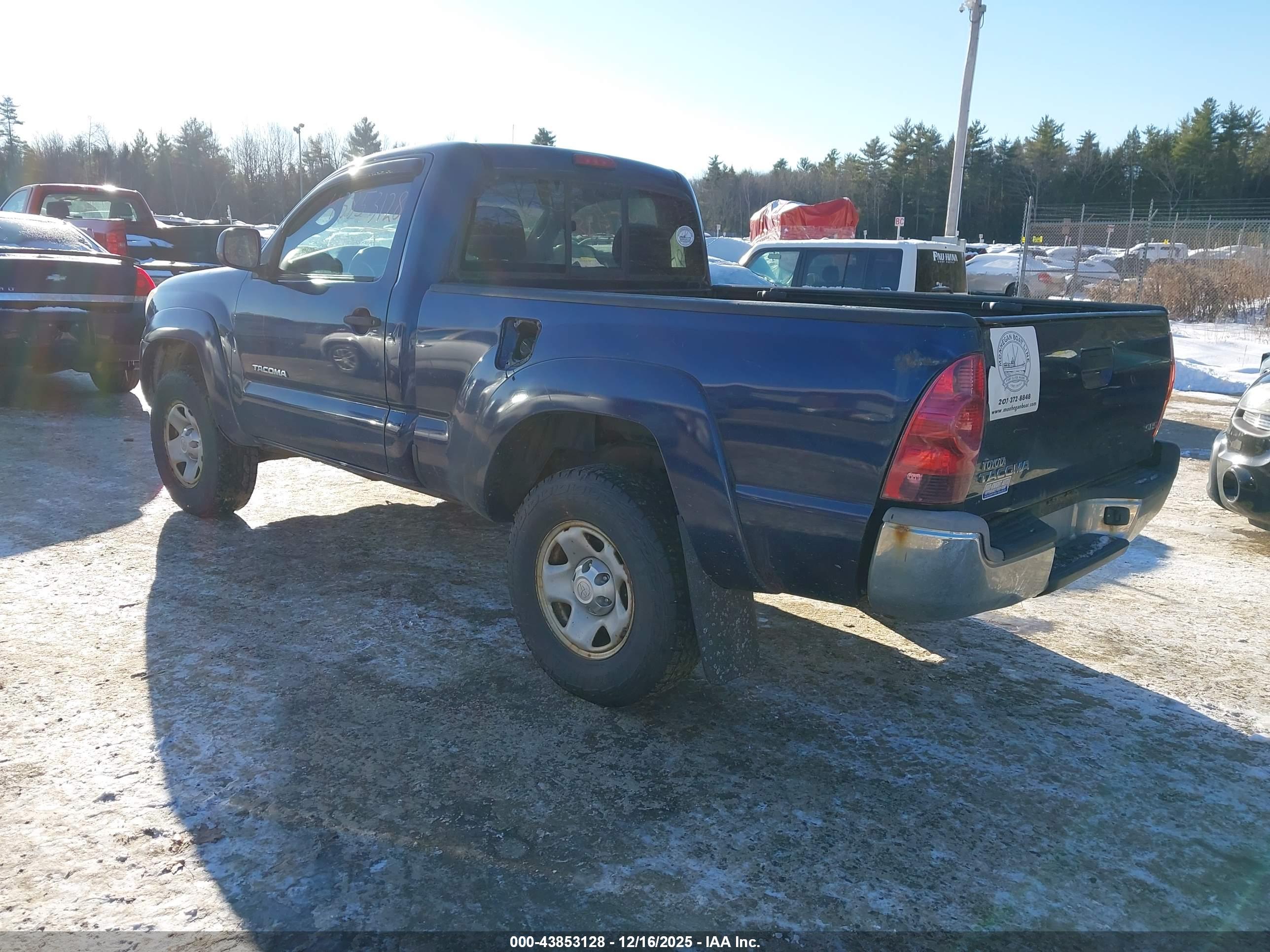 TOYOTA TACOMA image 3