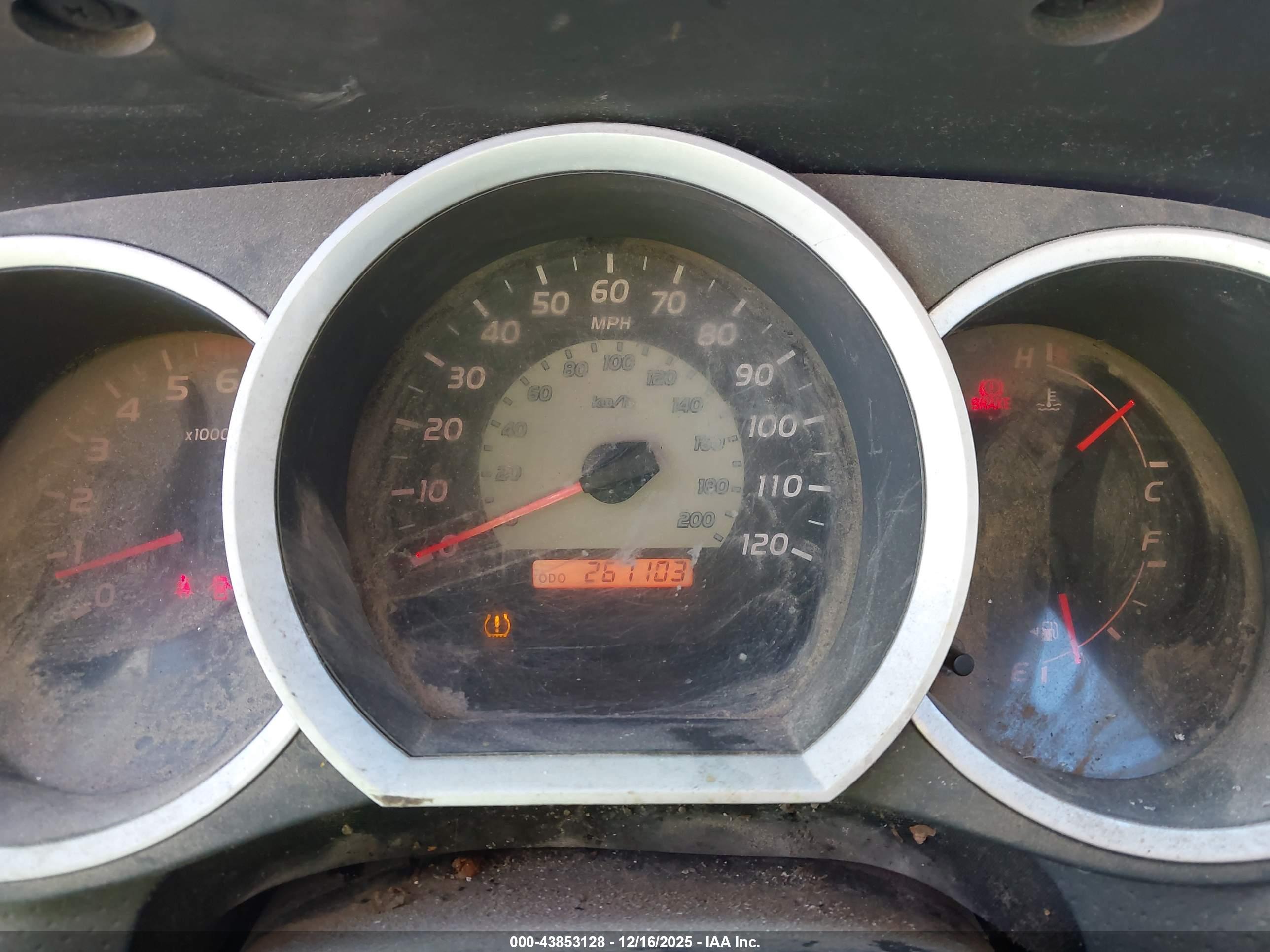 TOYOTA TACOMA image 7