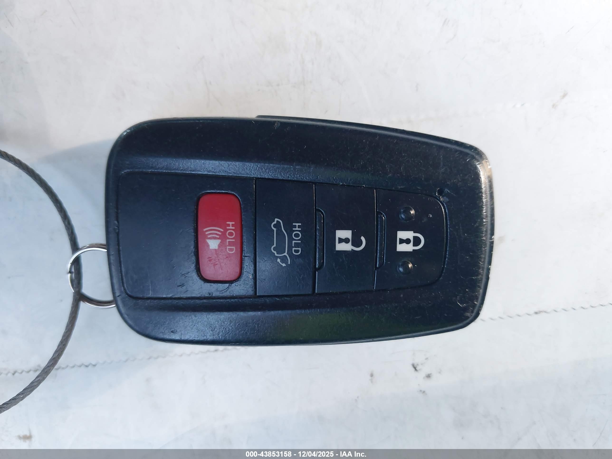 TOYOTA HIGHLANDER image 11