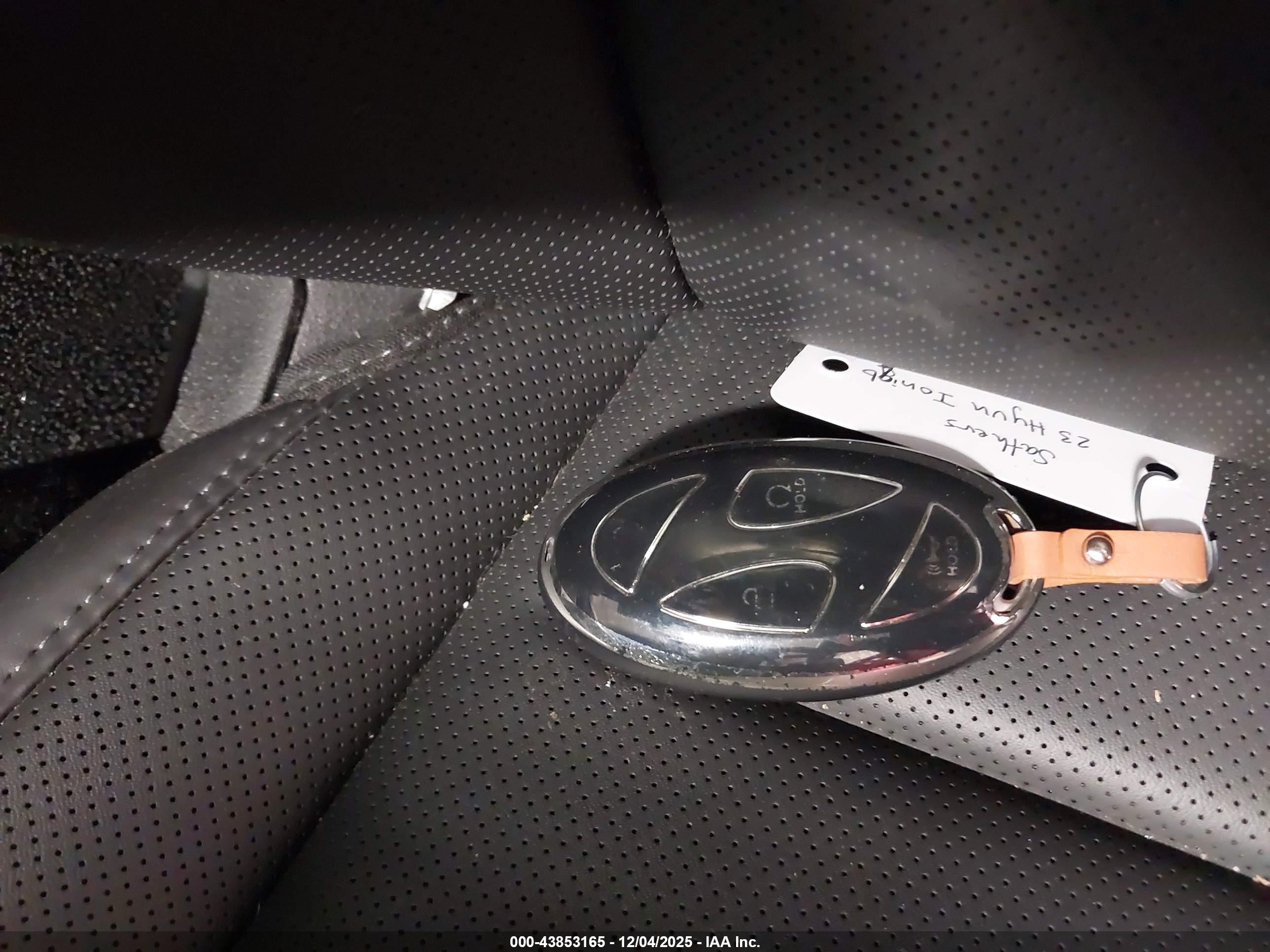 HYUNDAI IONIQ image 11