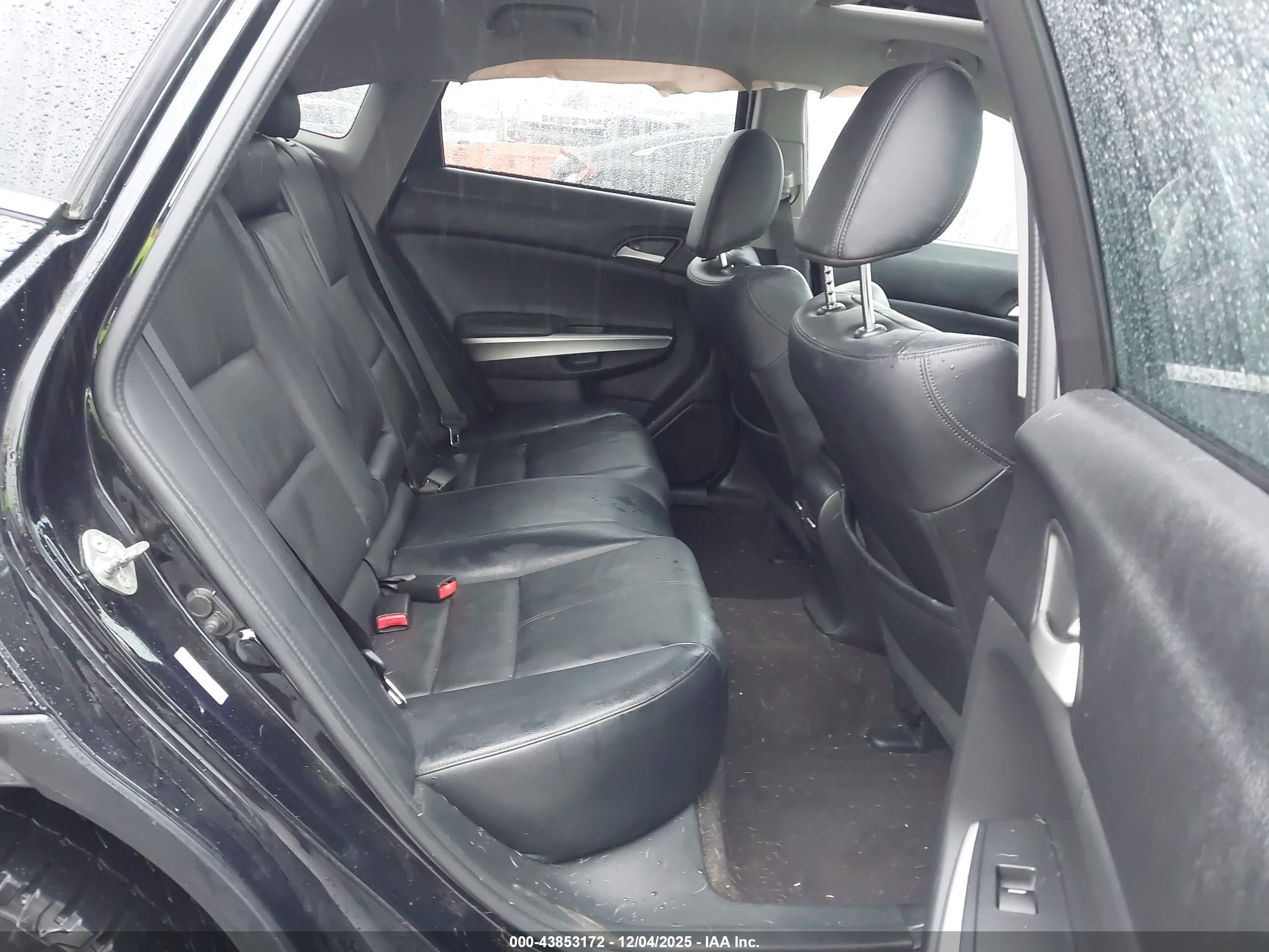 HONDA CROSSTOUR image 8