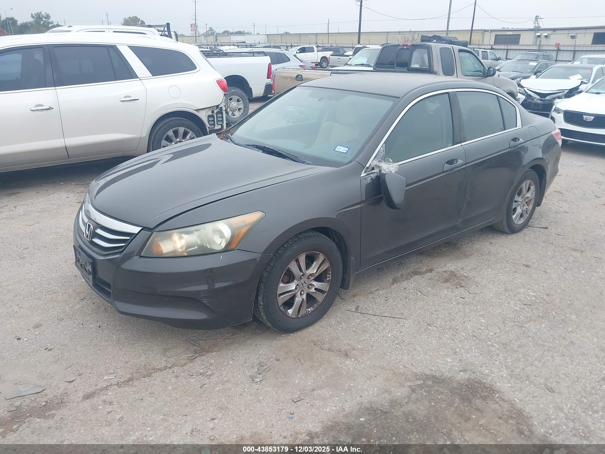 HONDA ACCORD image 2