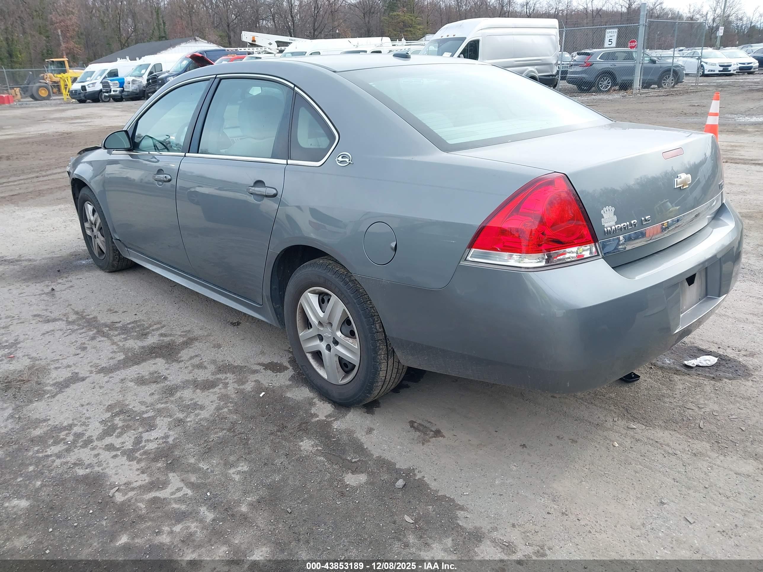 CHEVROLET IMPALA image 3