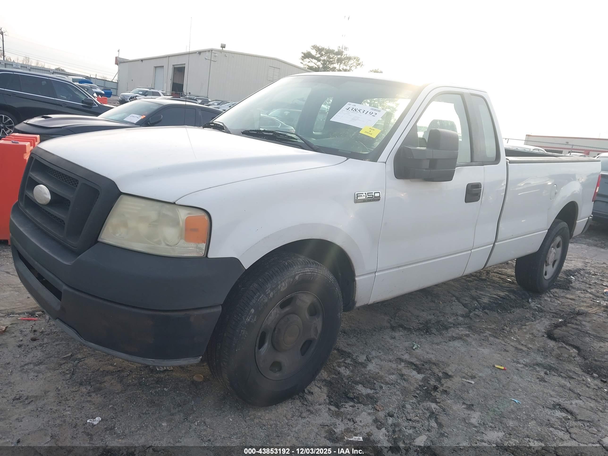 FORD F-150 image 2