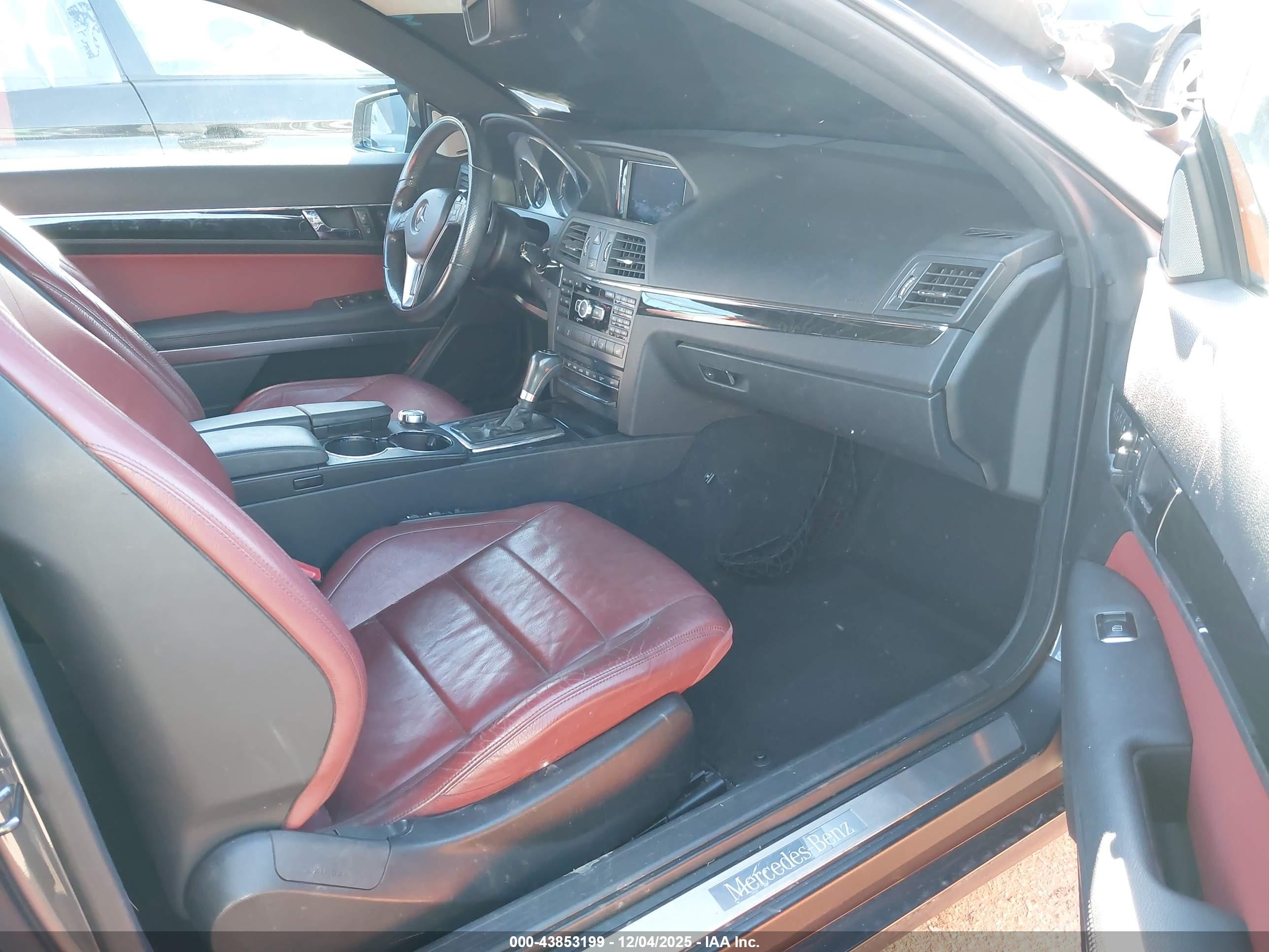 MERCEDES-BENZ E image 5