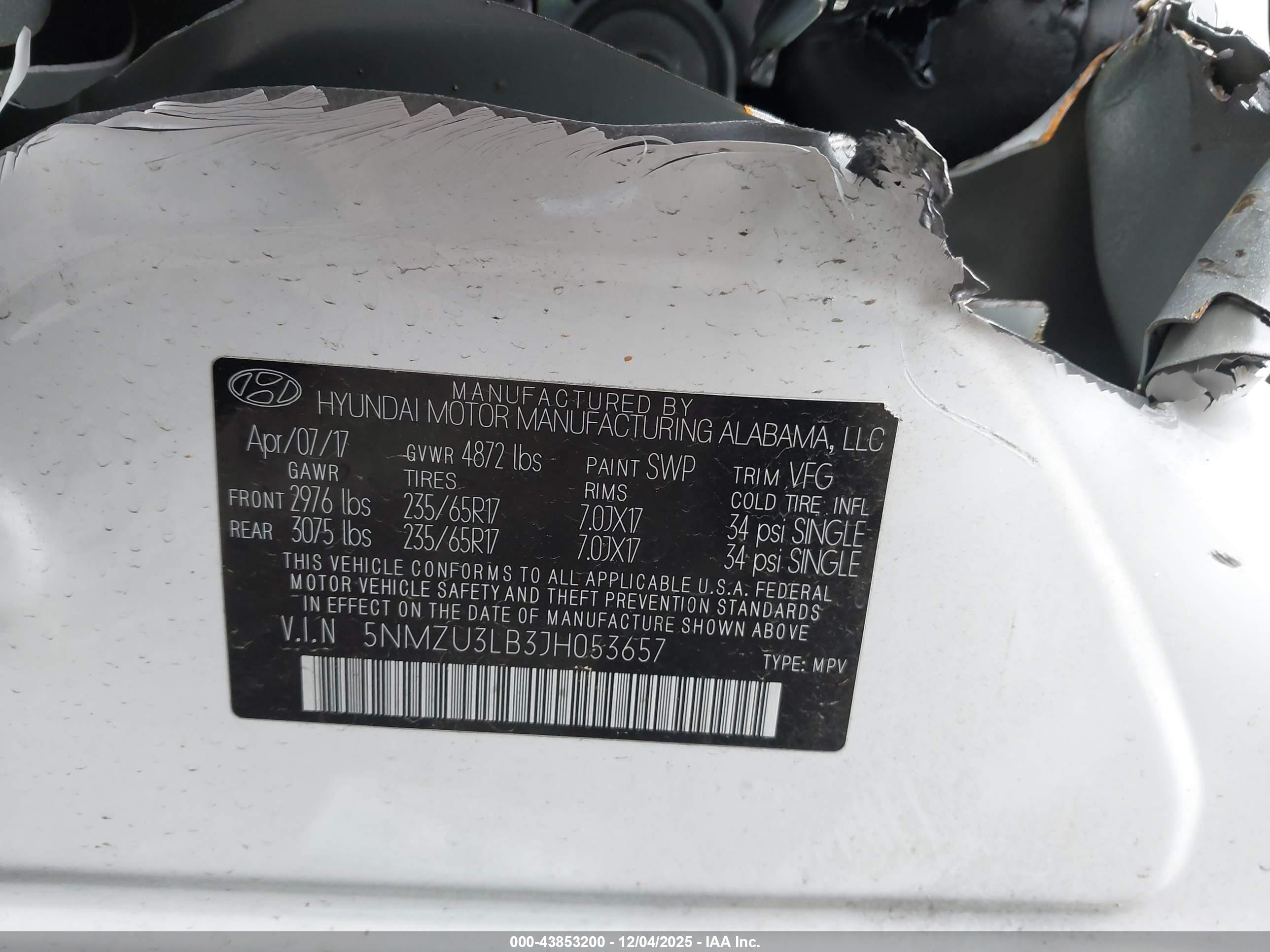 HYUNDAI SANTA image 9