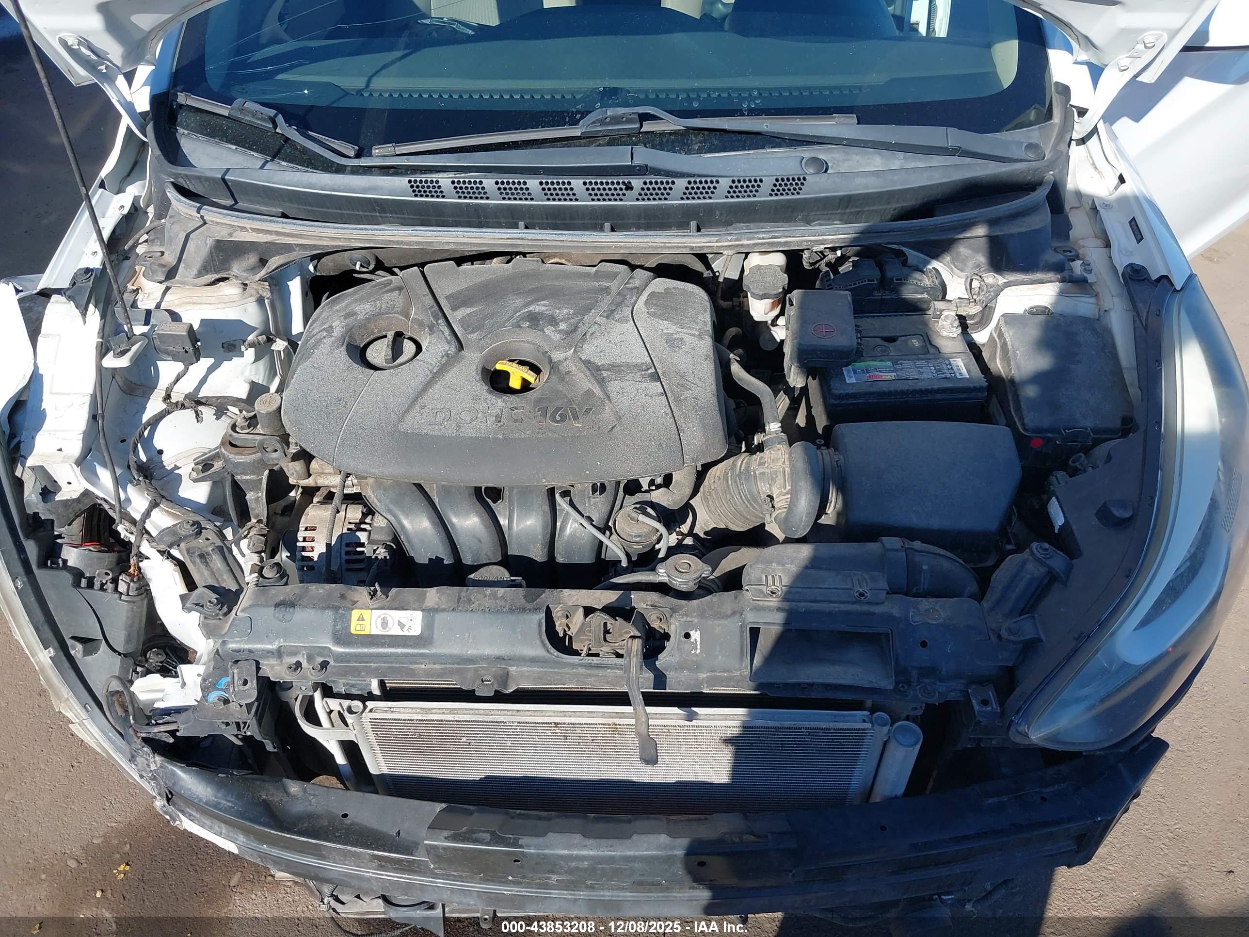 HYUNDAI ELANTRA image 10
