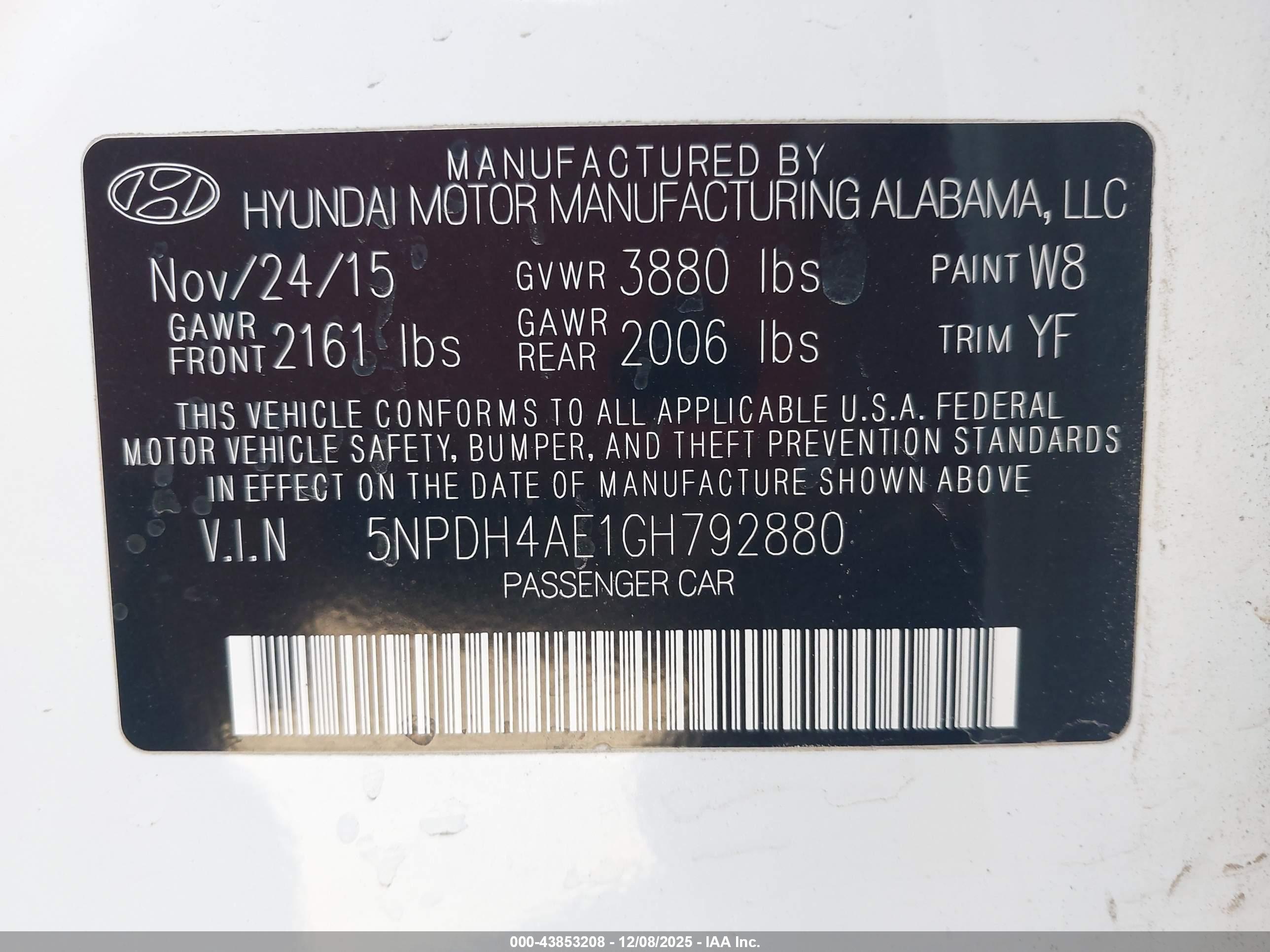 HYUNDAI ELANTRA image 9