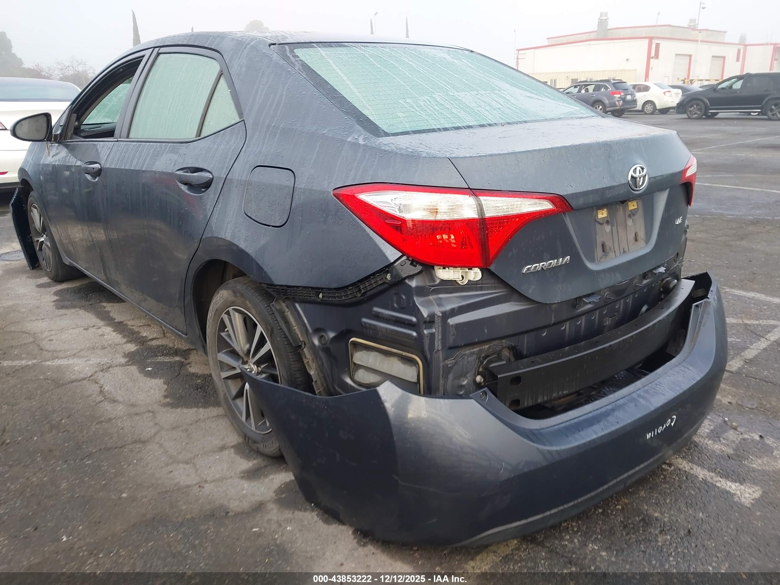 TOYOTA COROLLA image 3