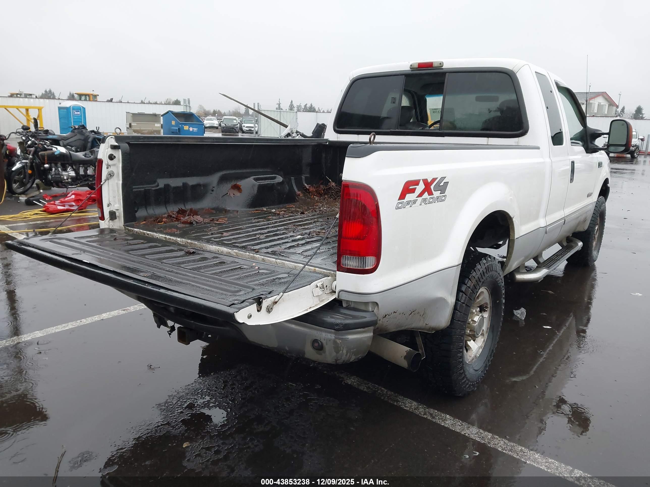 FORD F-250 image 4