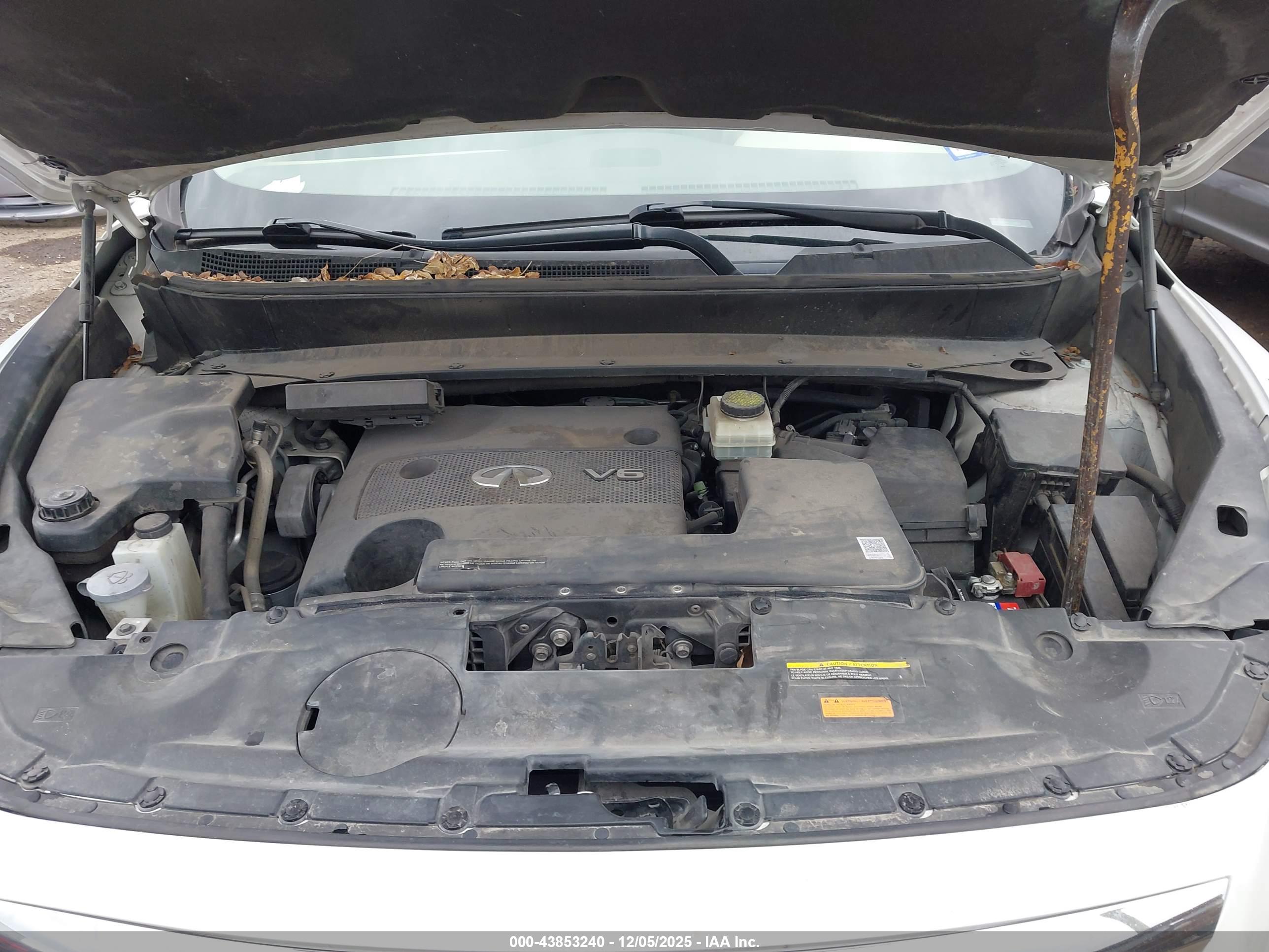 INFINITI QX60 image 10