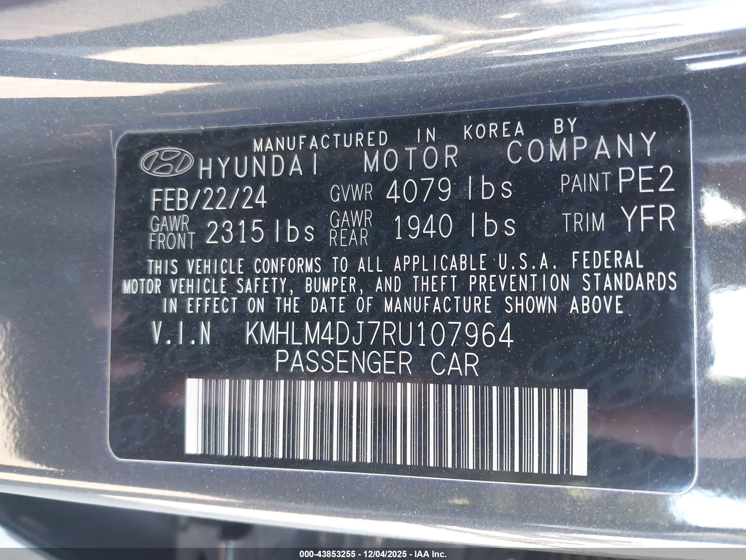 HYUNDAI ELANTRA image 9