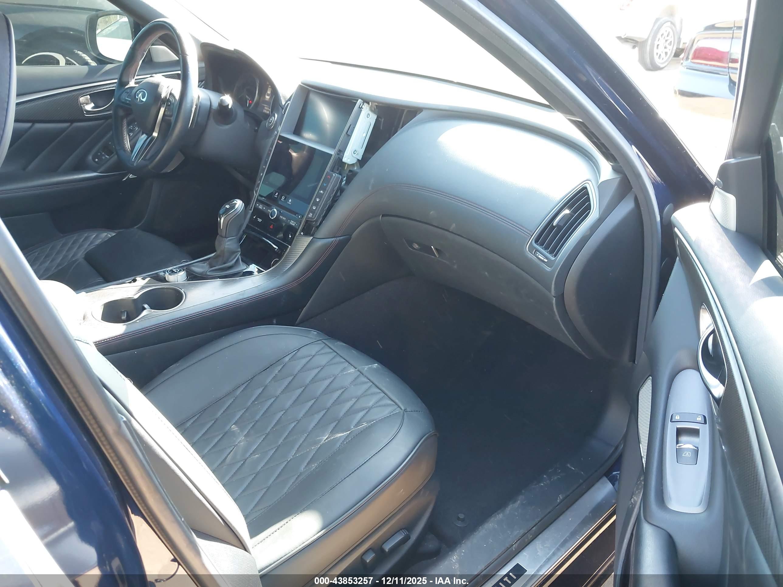 INFINITI Q50 image 5