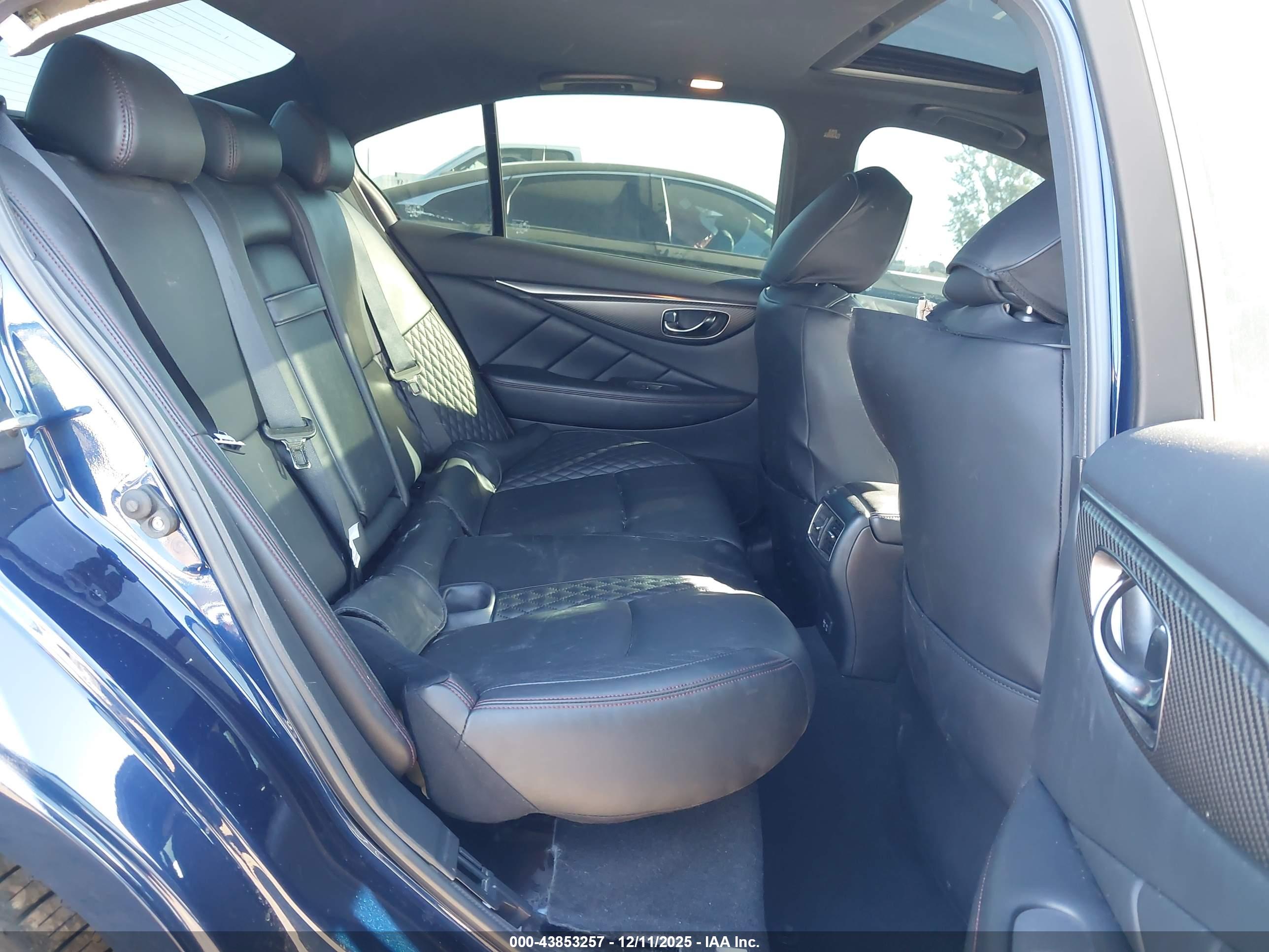 INFINITI Q50 image 8