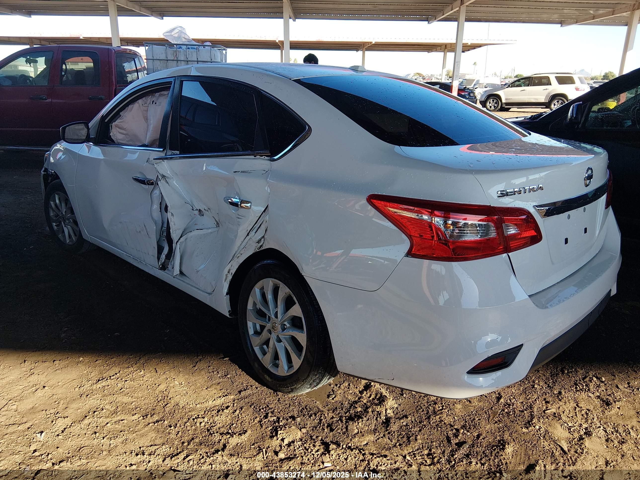NISSAN SENTRA image 3