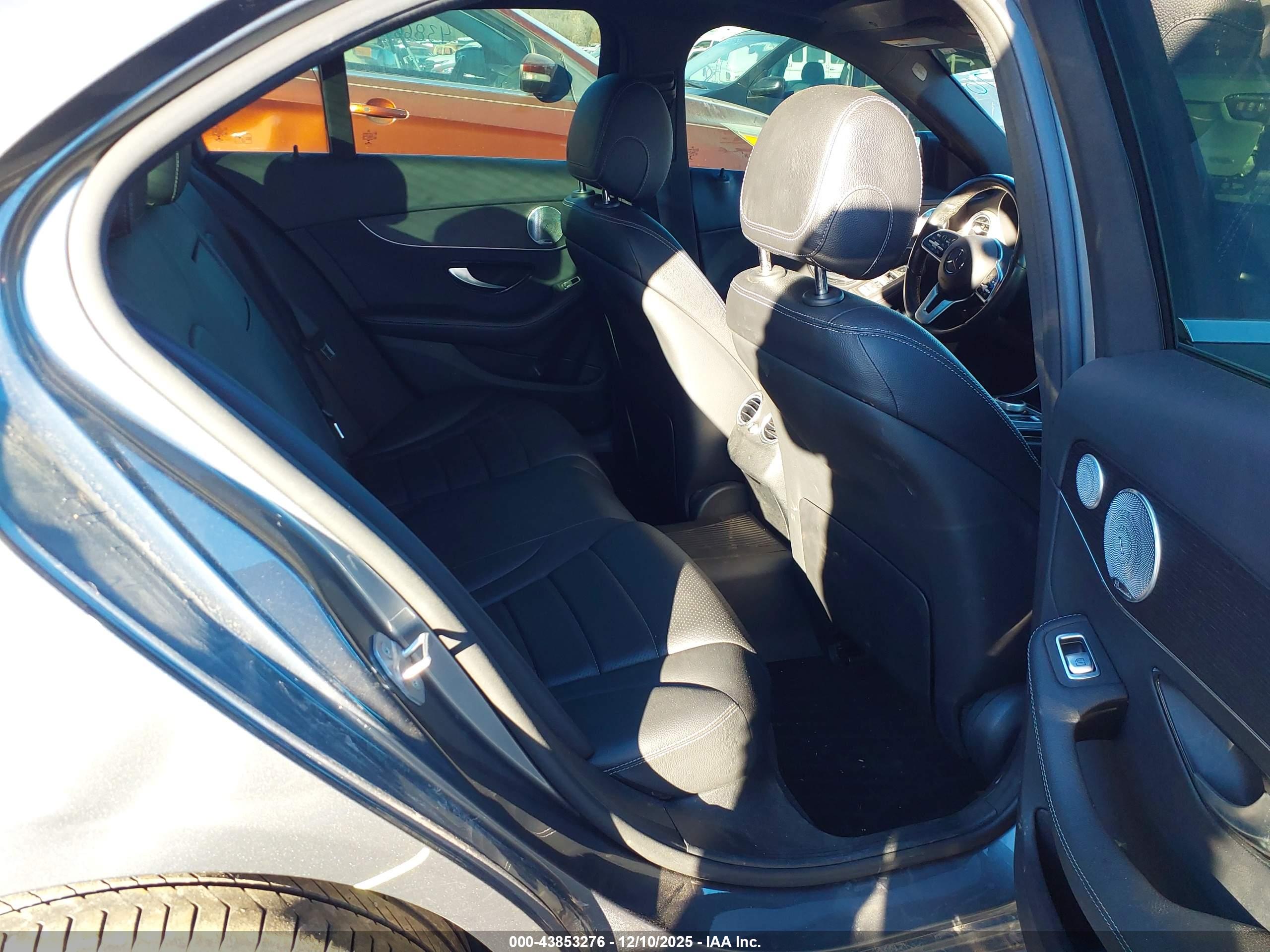 MERCEDES-BENZ C image 8