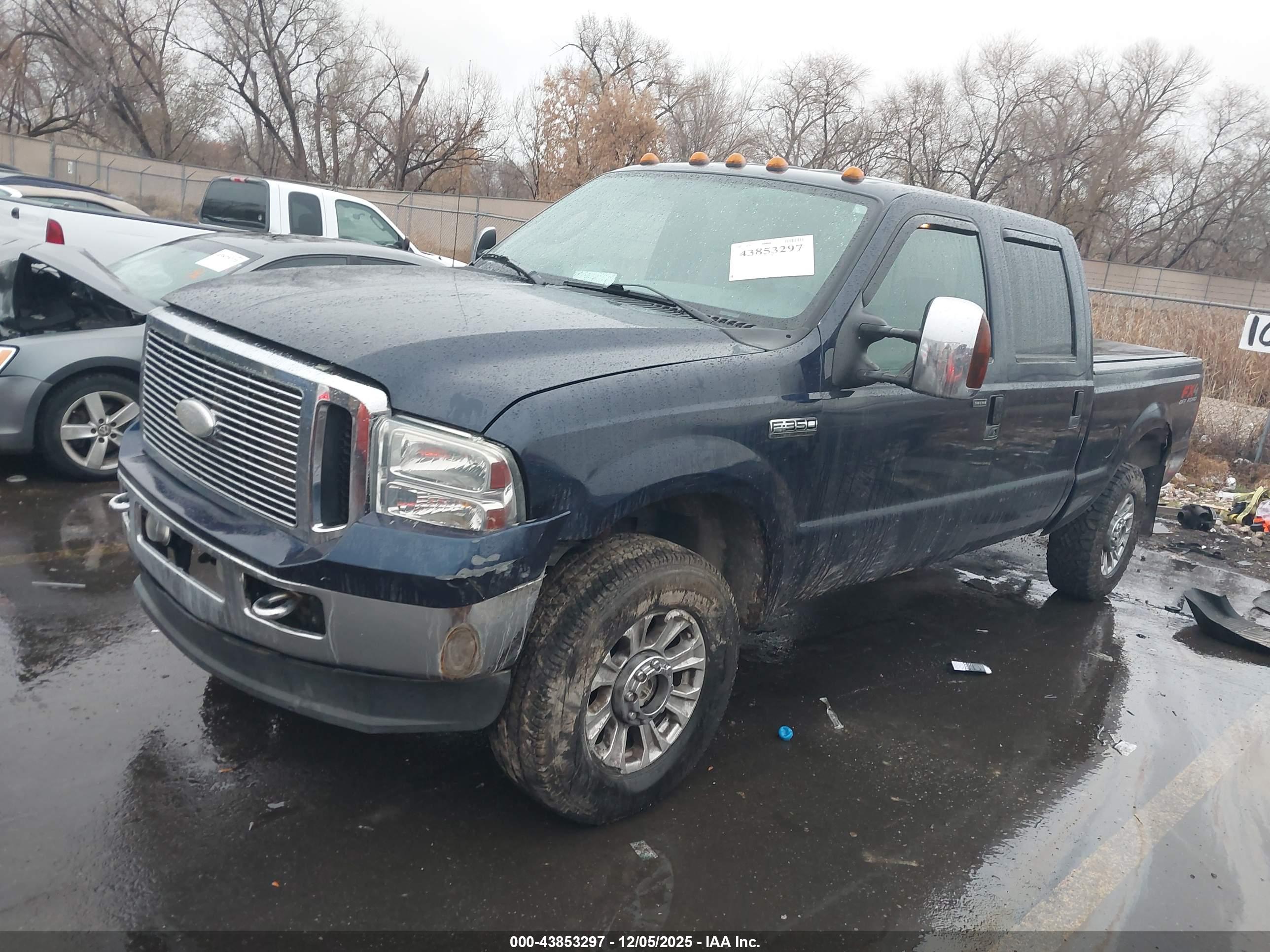 FORD F-350 image 2
