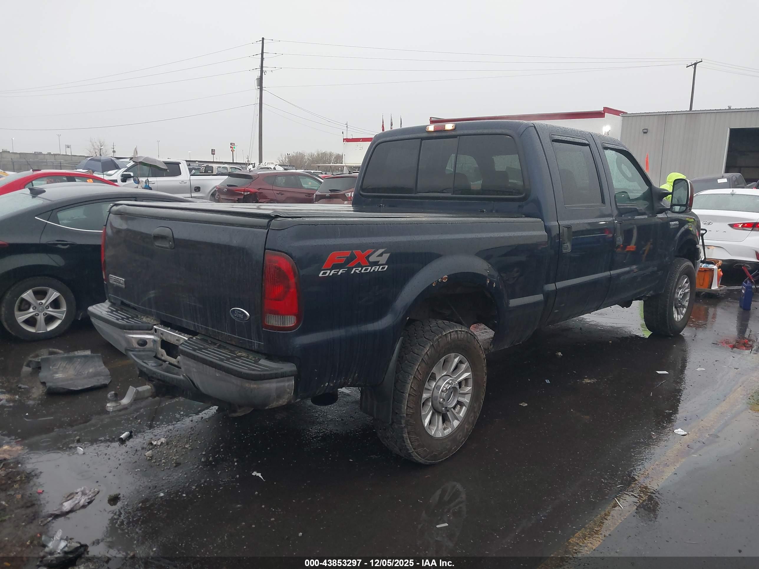 FORD F-350 image 4