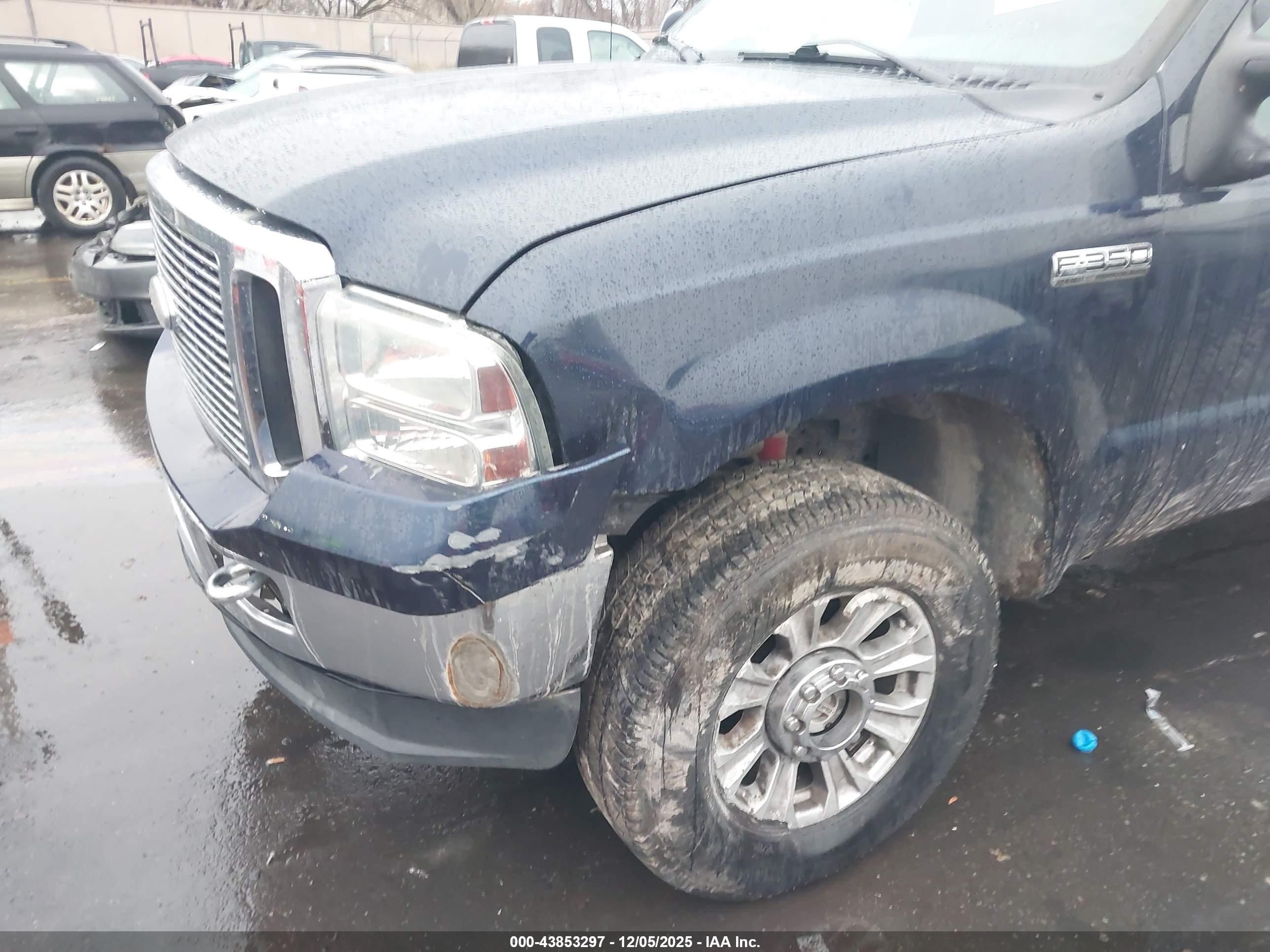 FORD F-350 image 6