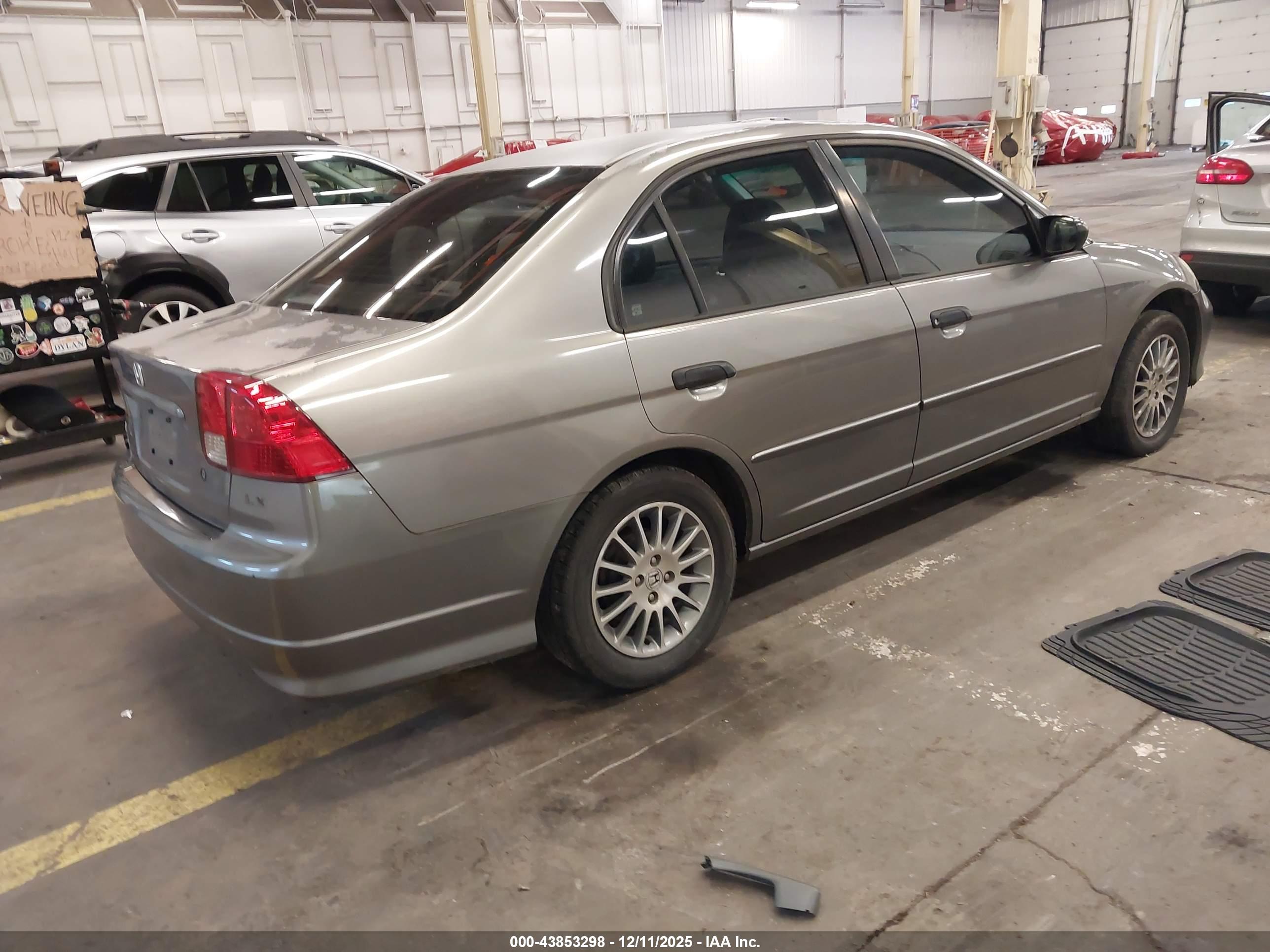 HONDA CIVIC image 4