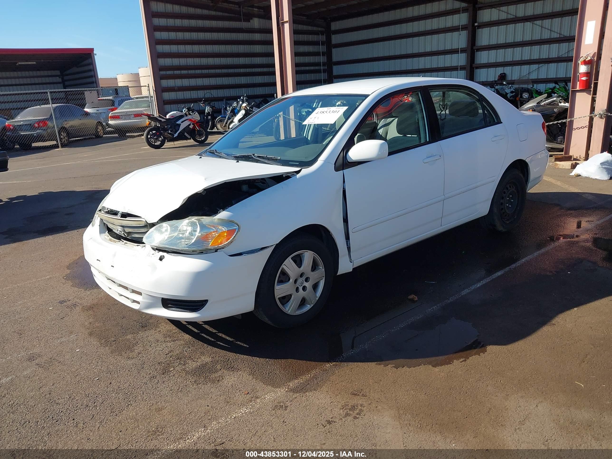 TOYOTA COROLLA image 2