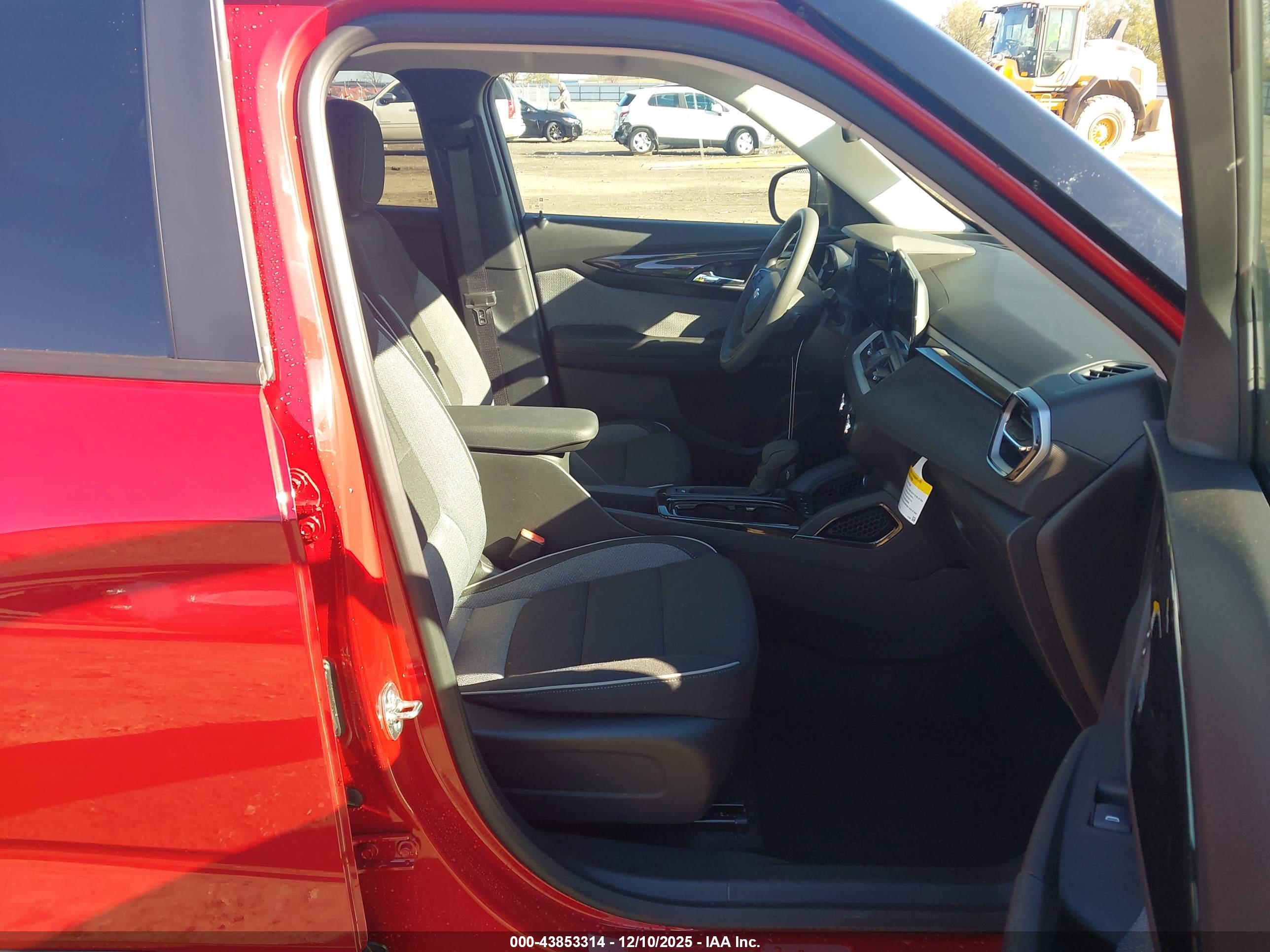 CHEVROLET TRAILBLAZER image 5