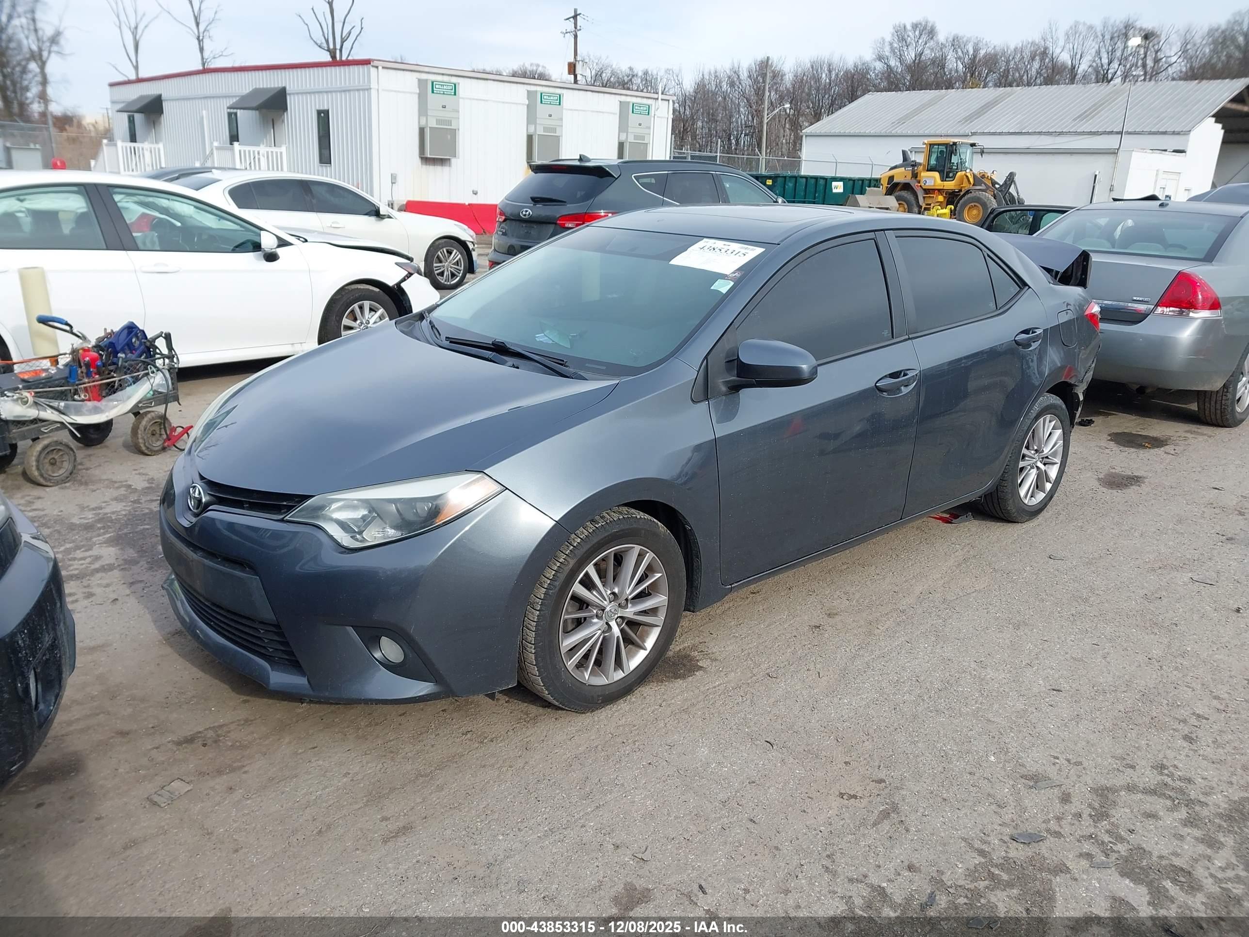 TOYOTA COROLLA image 2