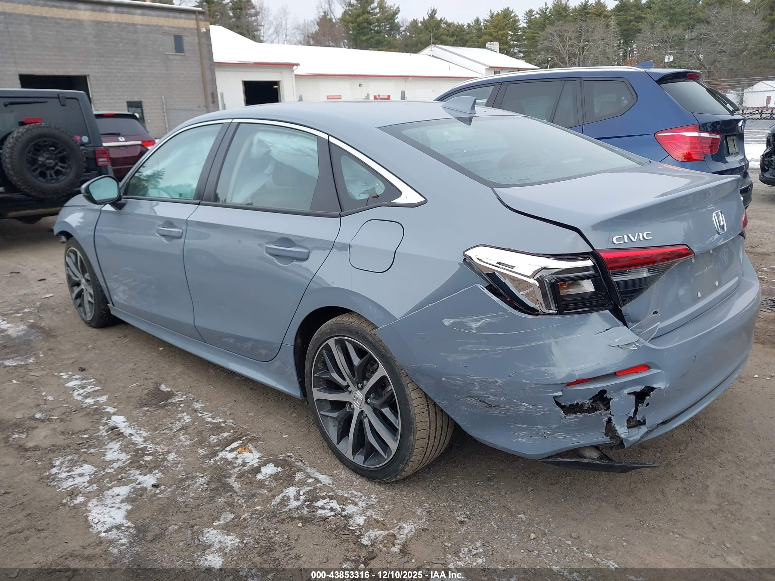 HONDA CIVIC image 3