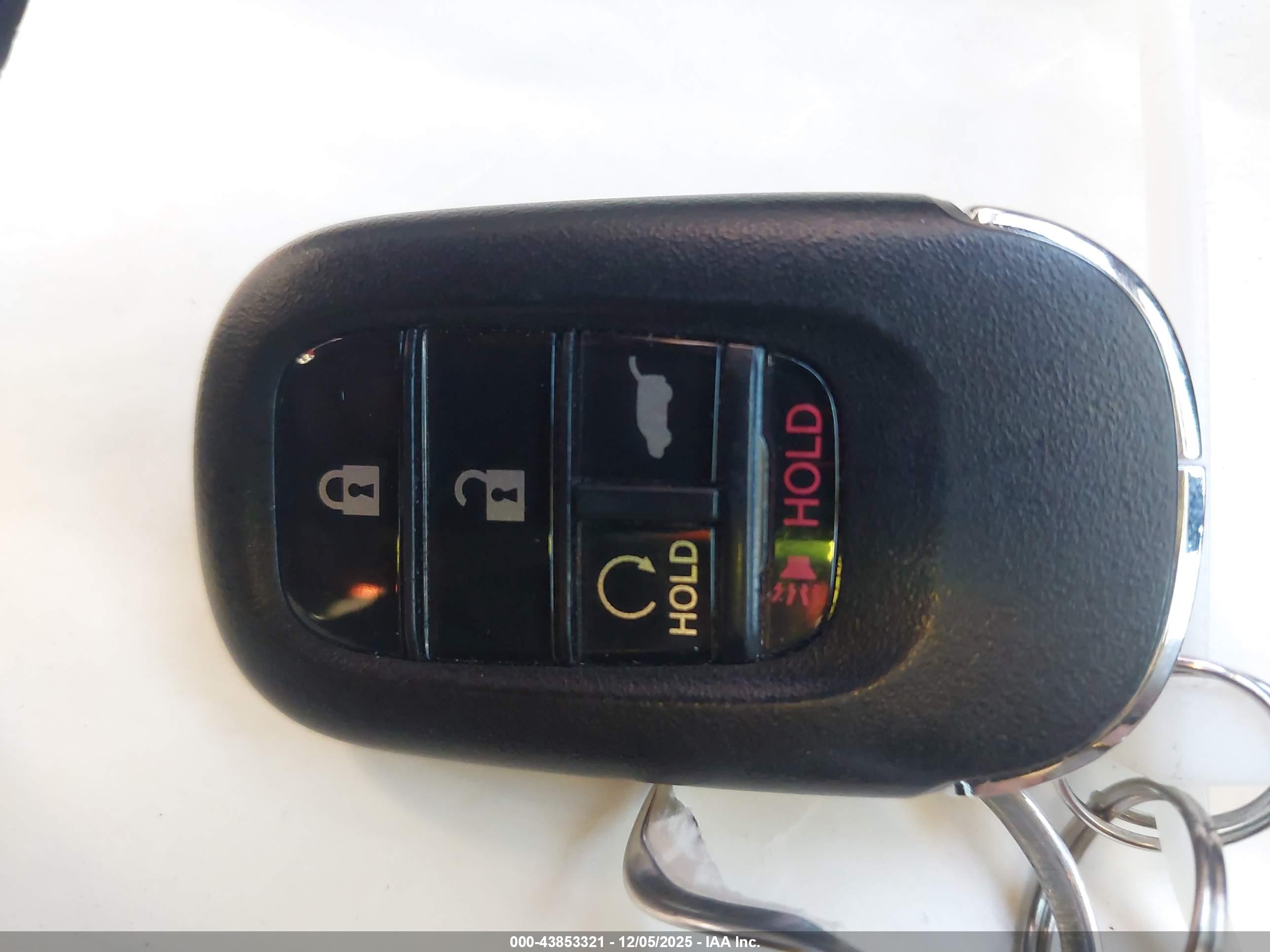 HONDA CR-V image 11