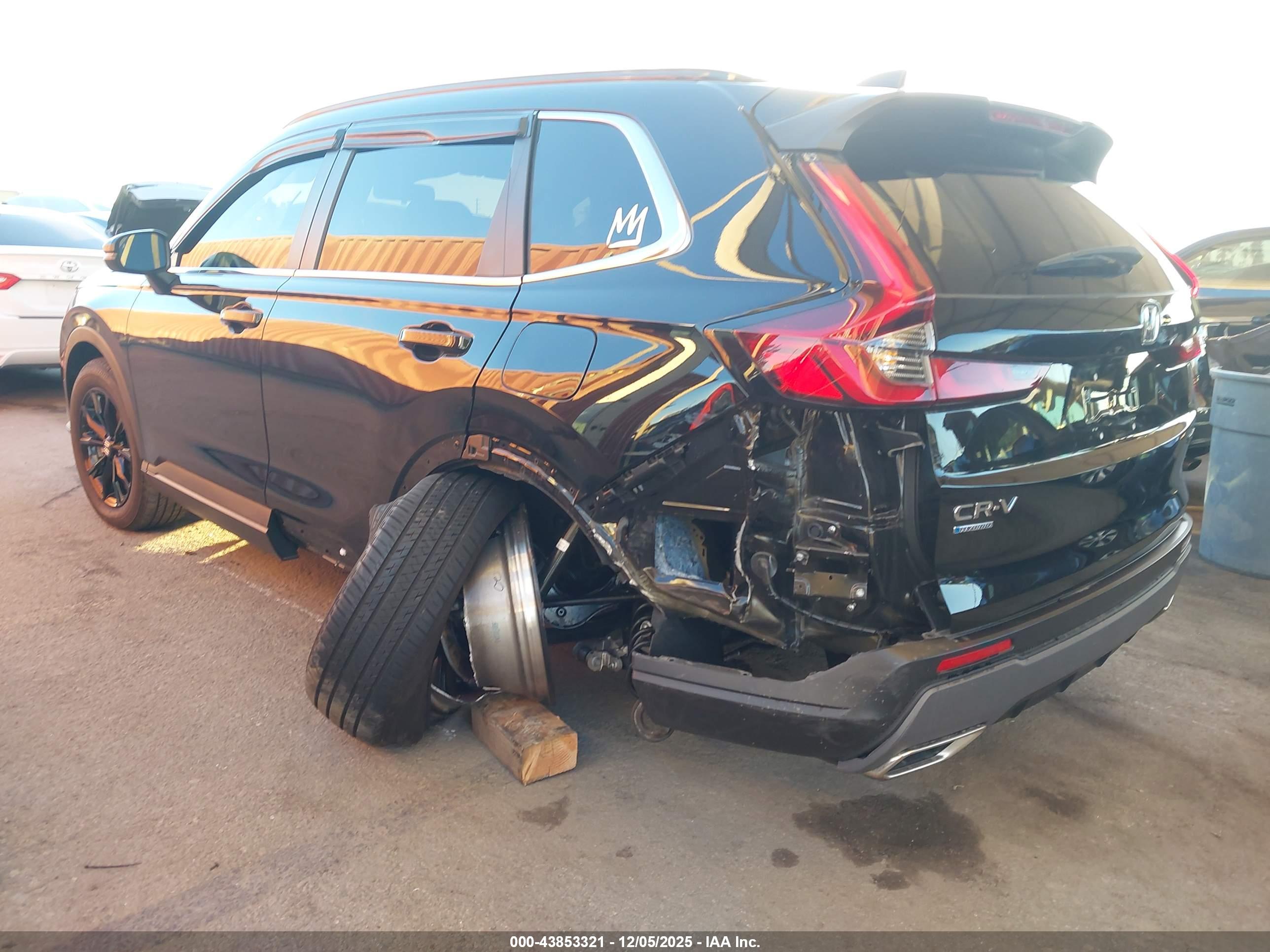 HONDA CR-V image 3