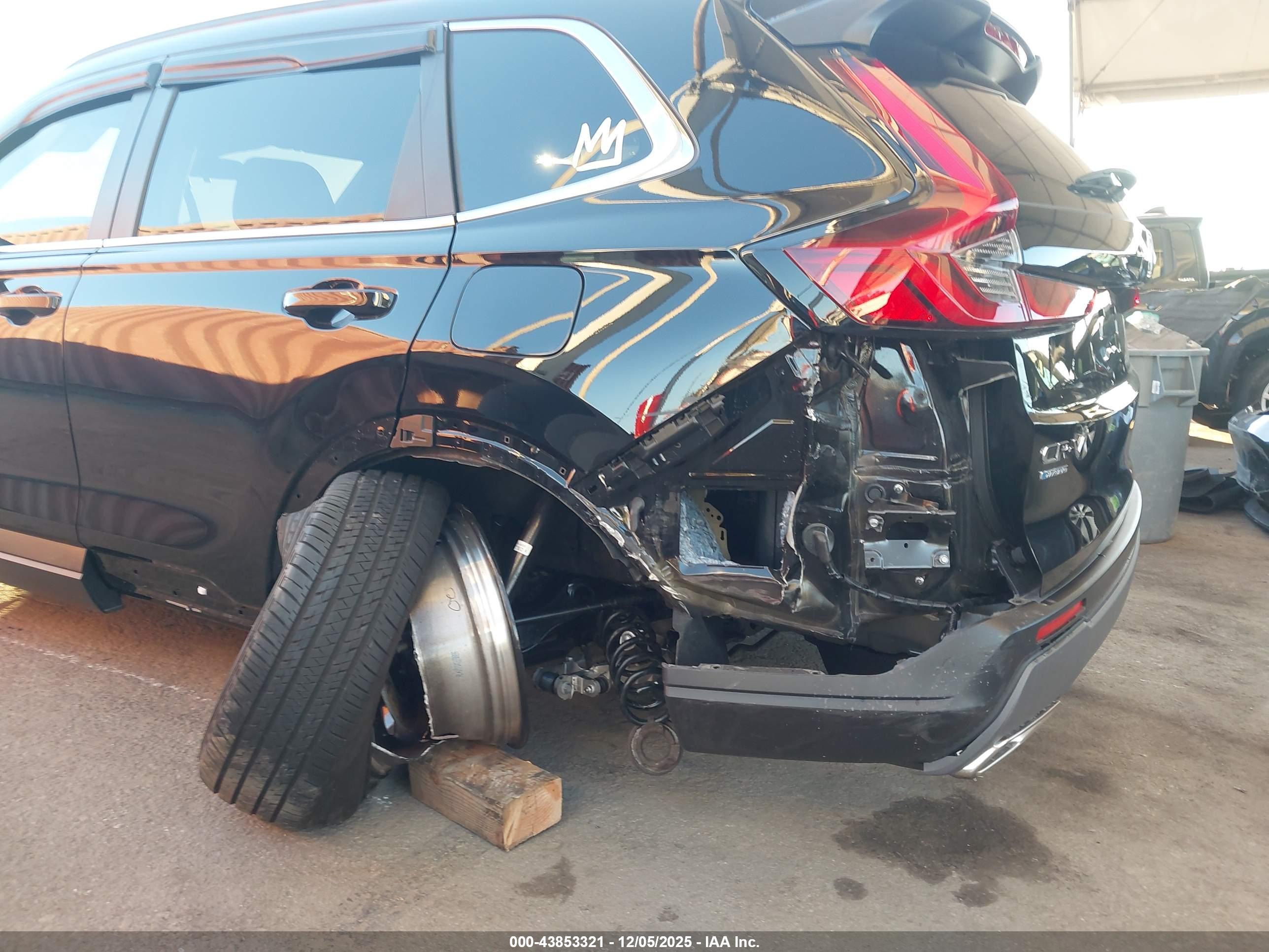 HONDA CR-V image 6