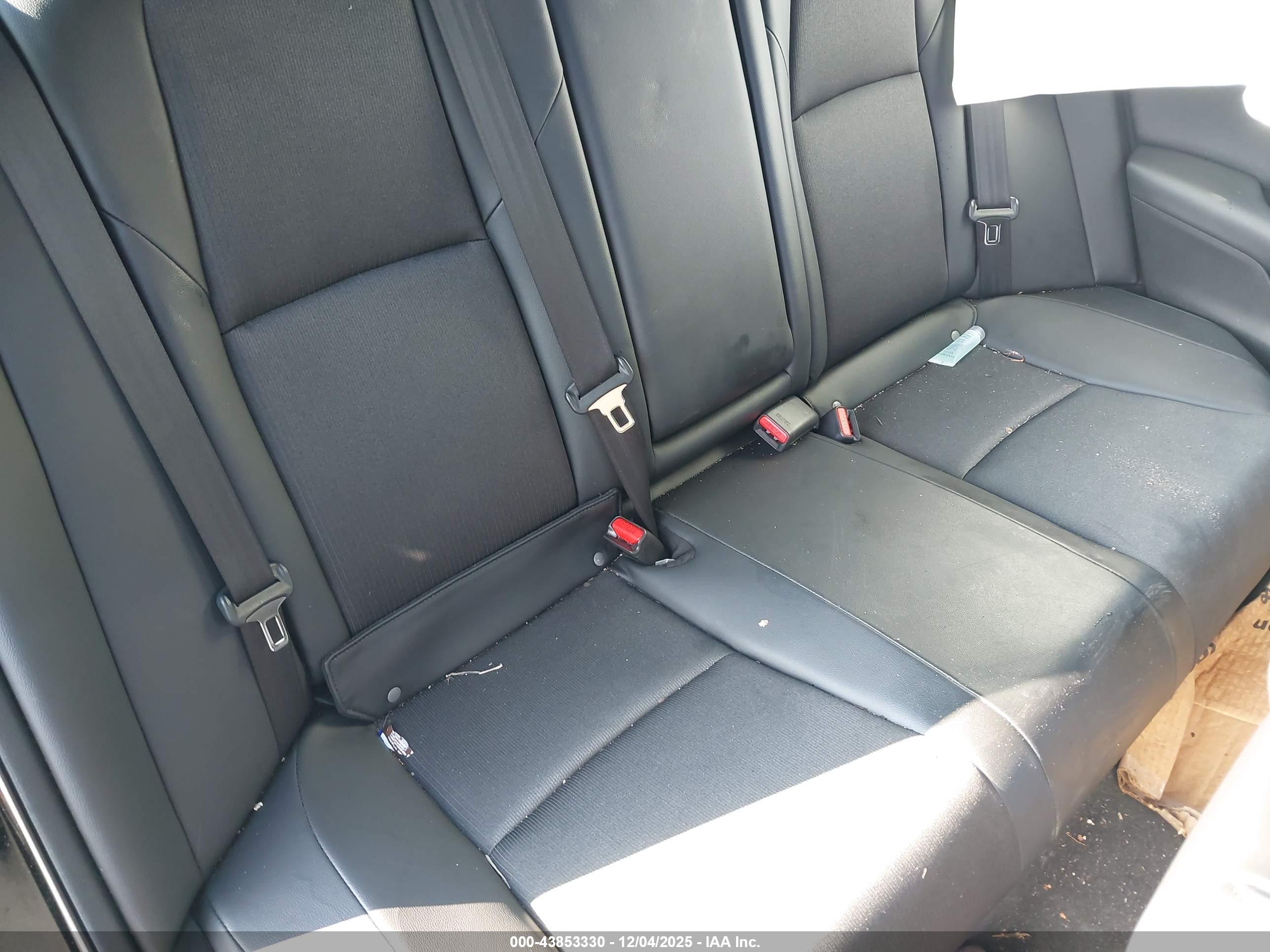HONDA ACCORD image 8