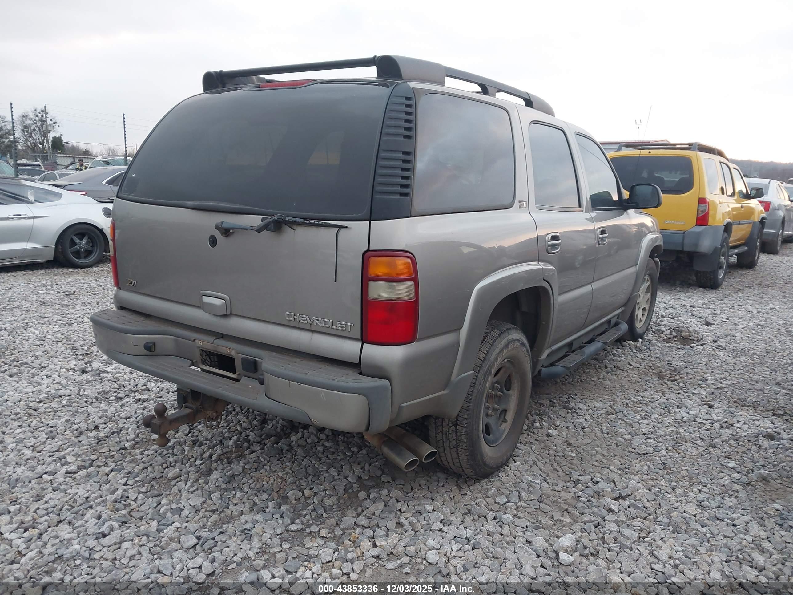 CHEVROLET TAHOE image 4