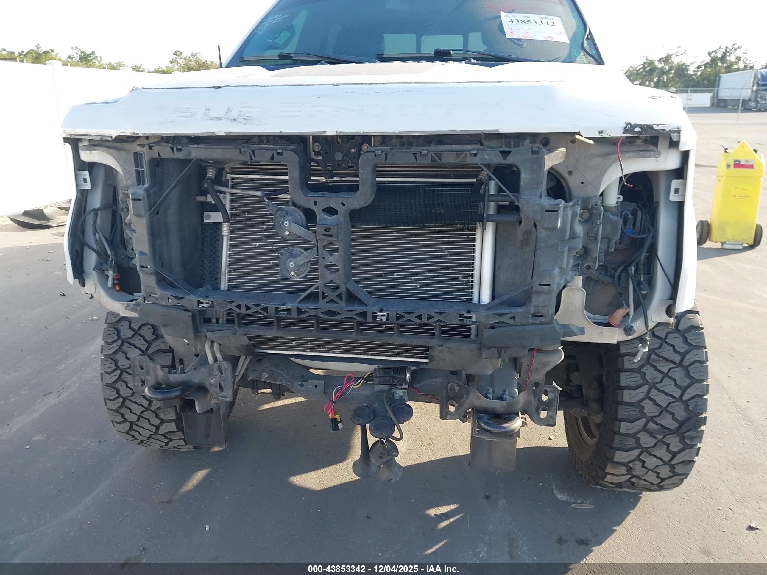 FORD F-250 image 6