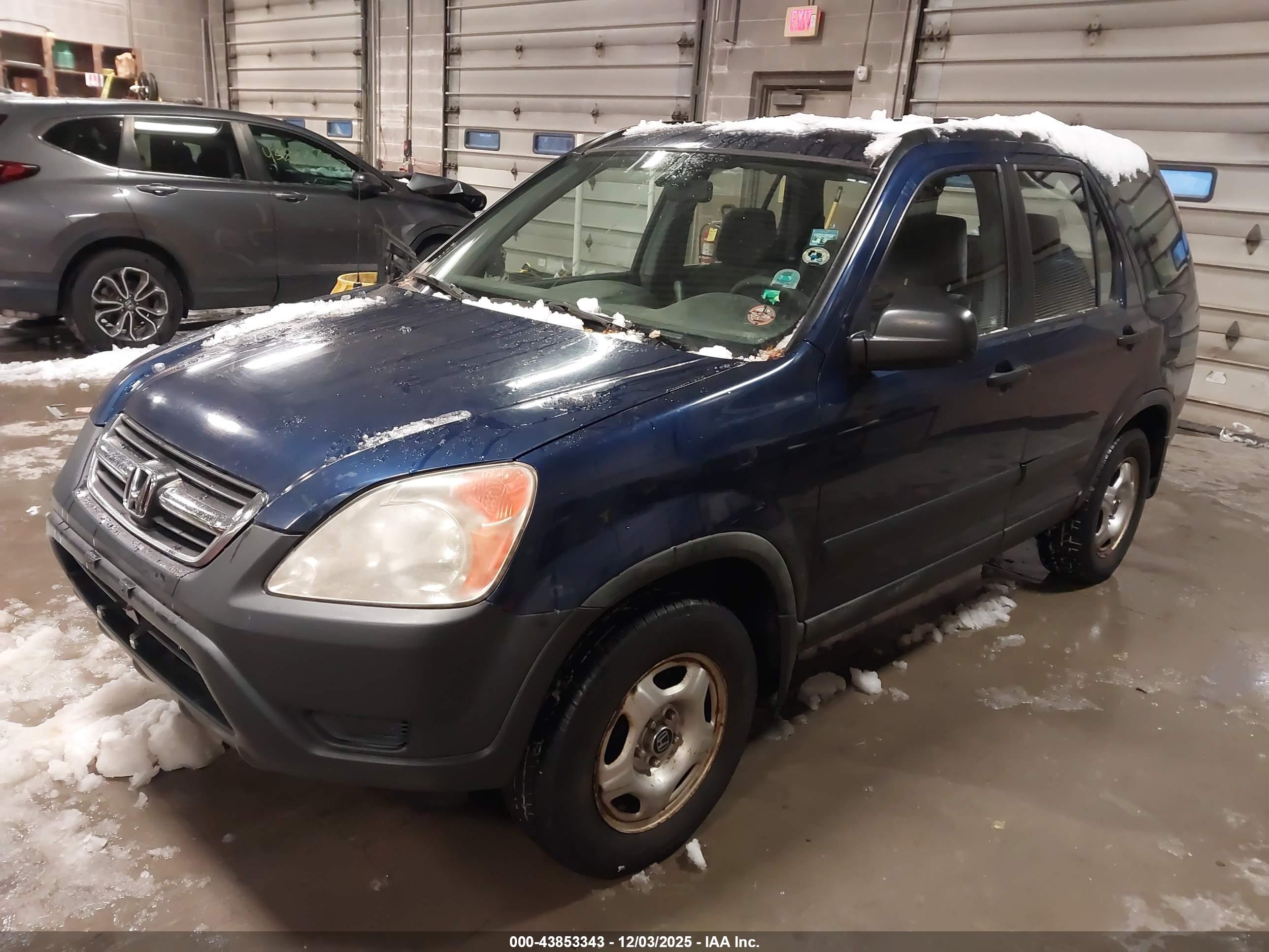 HONDA CR-V image 2