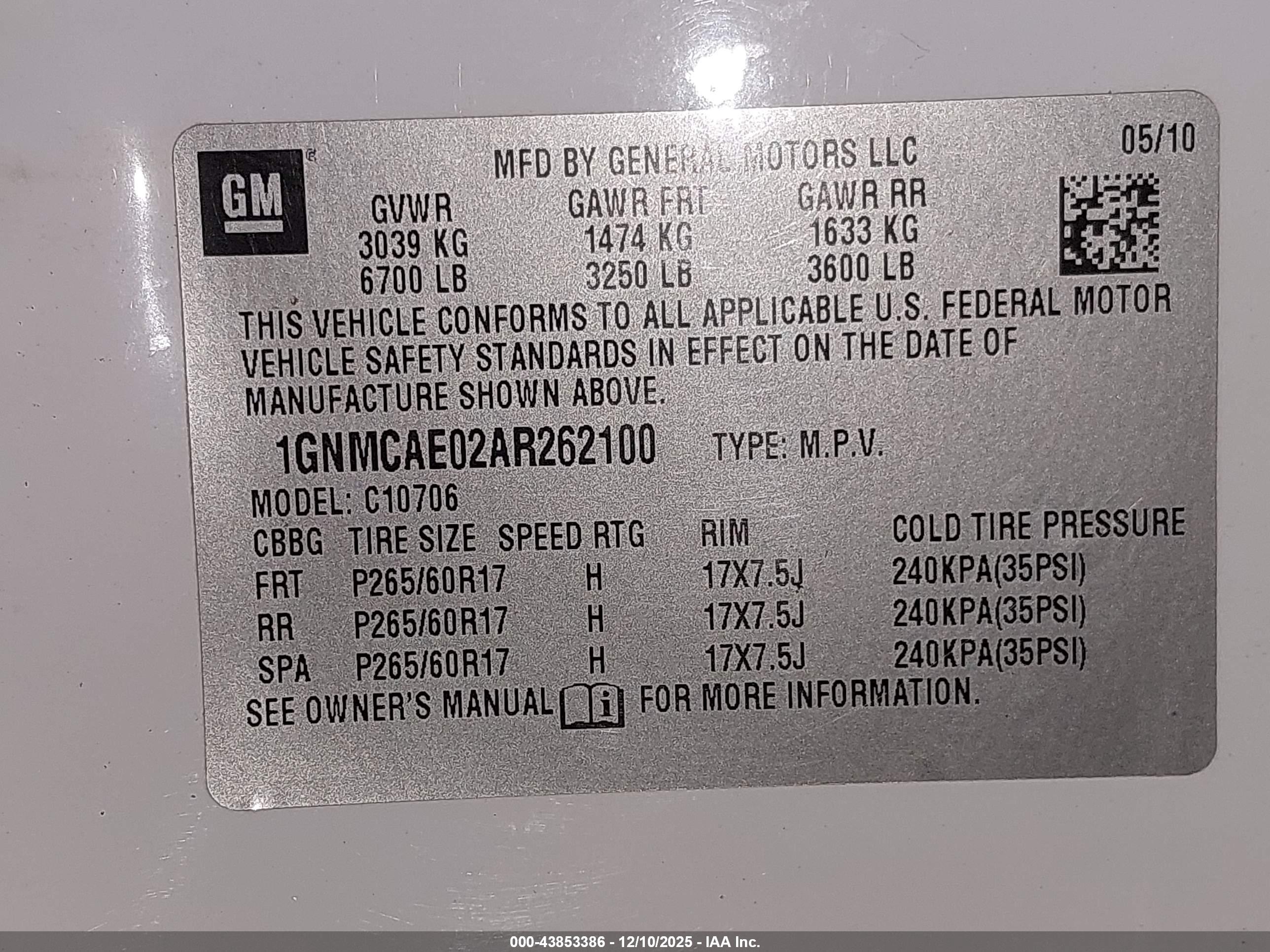 CHEVROLET TAHOE image 9